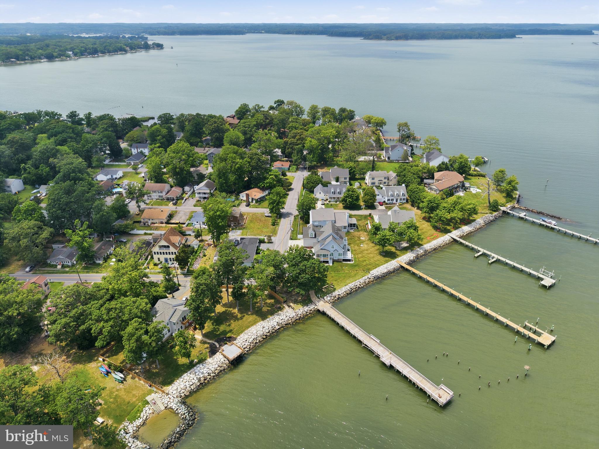 IDLEWILDE ON THE BAY - Residential