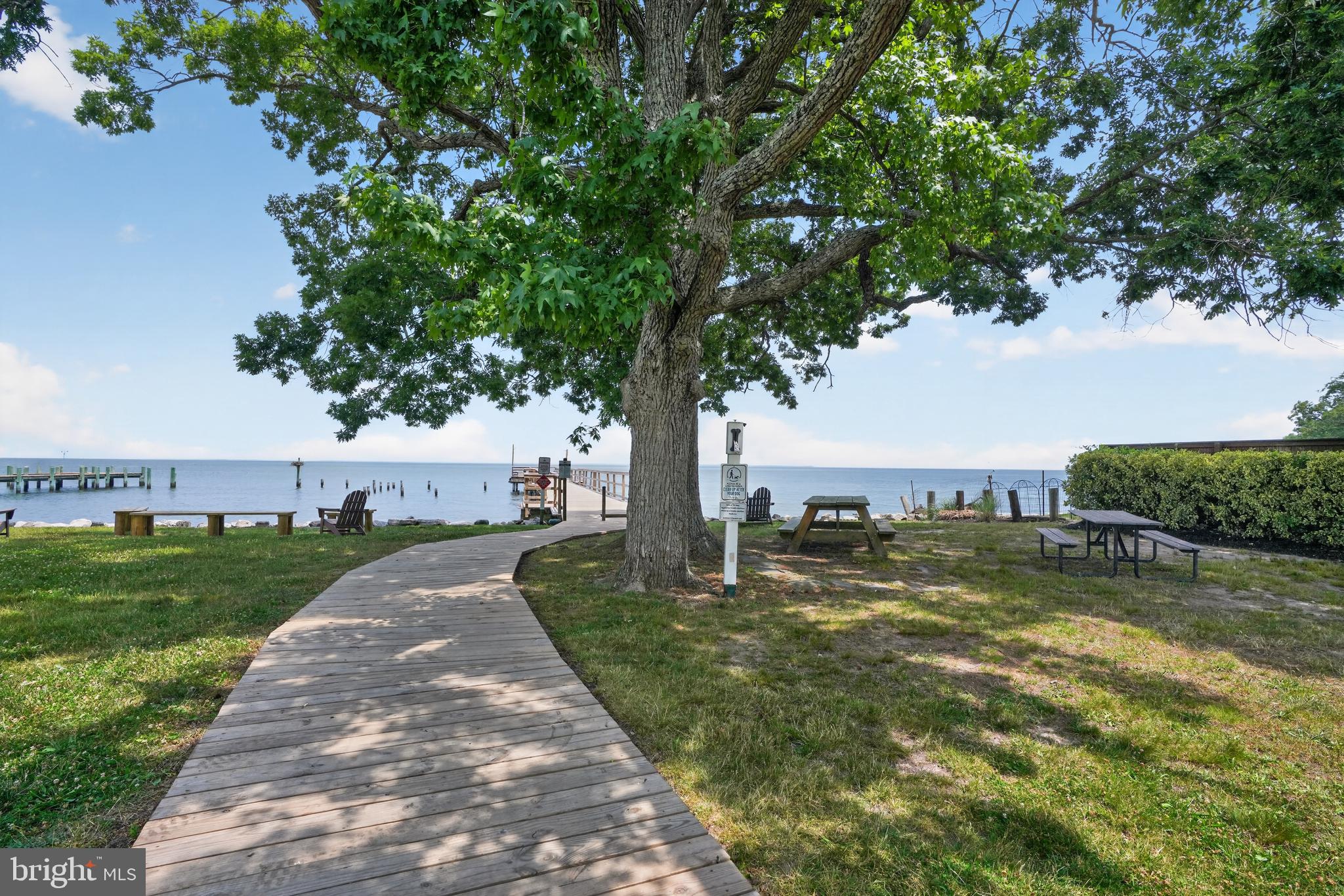 IDLEWILDE ON THE BAY - Residential