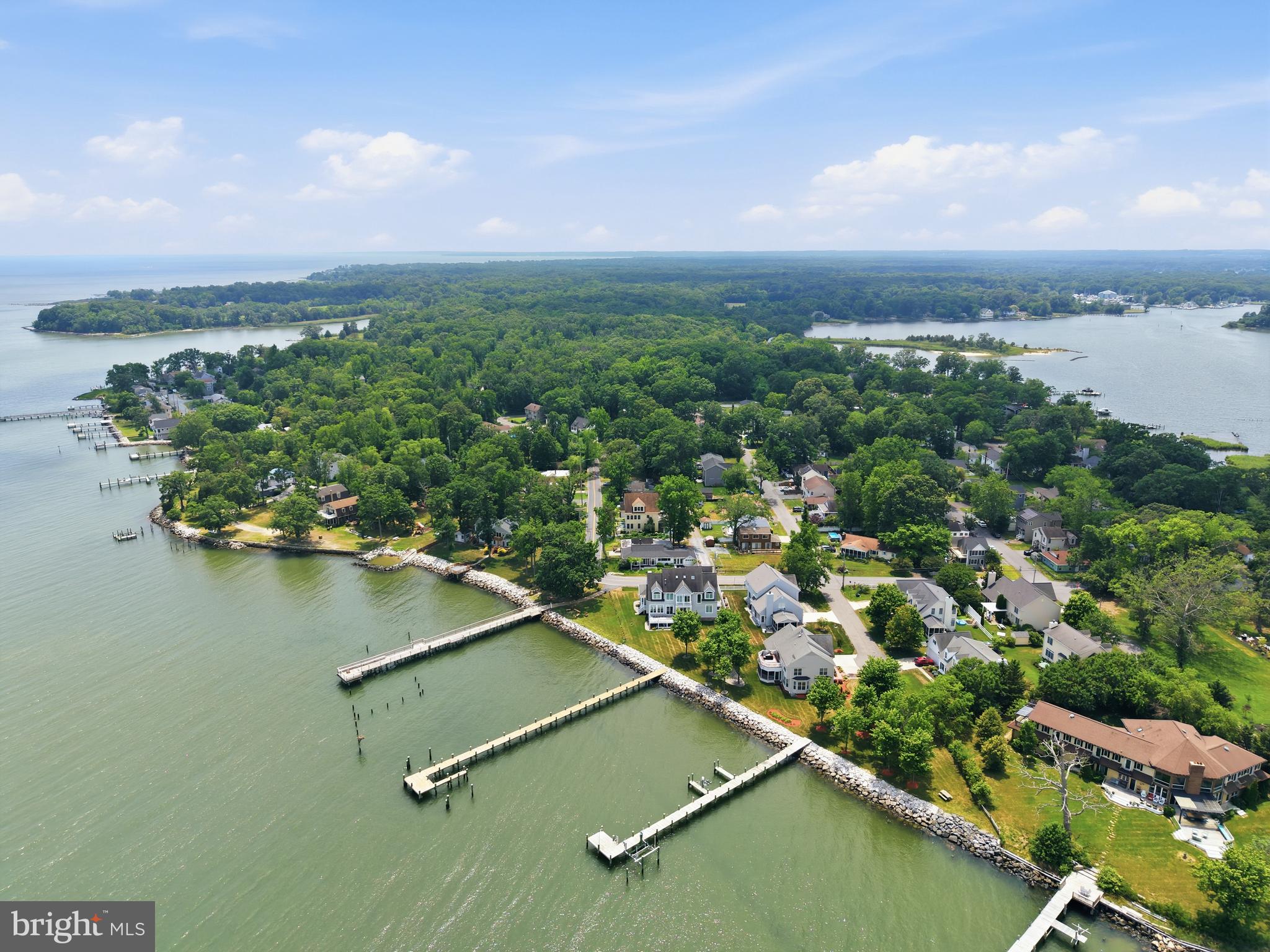 IDLEWILDE ON THE BAY - Residential