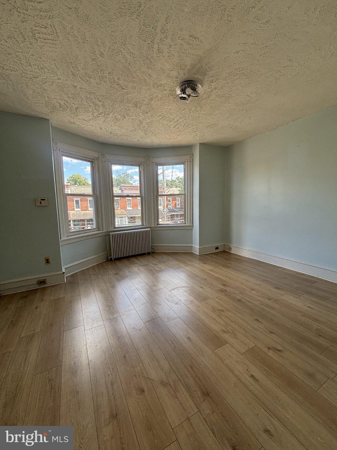 NORTHWOOD - Residential