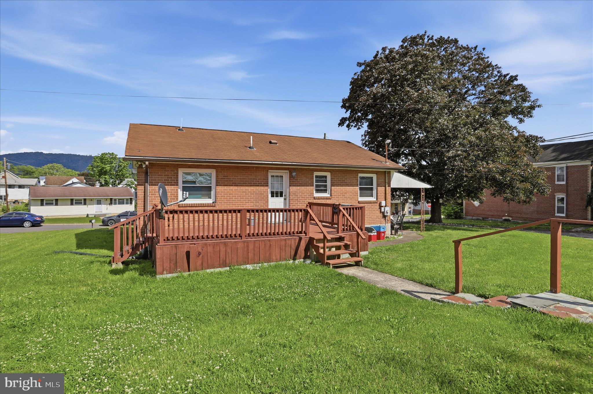 MAPLESIDE - Residential