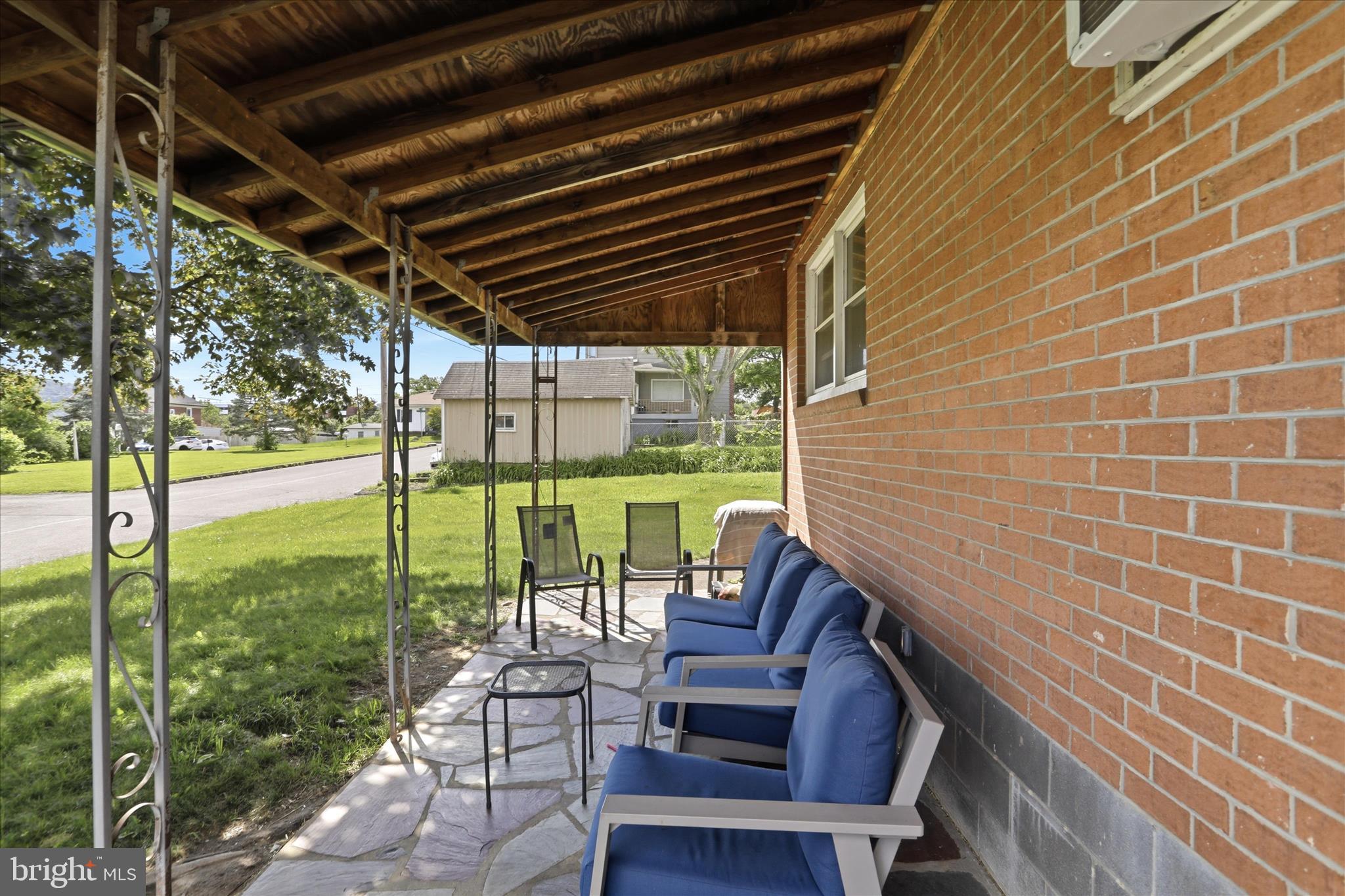 MAPLESIDE - Residential