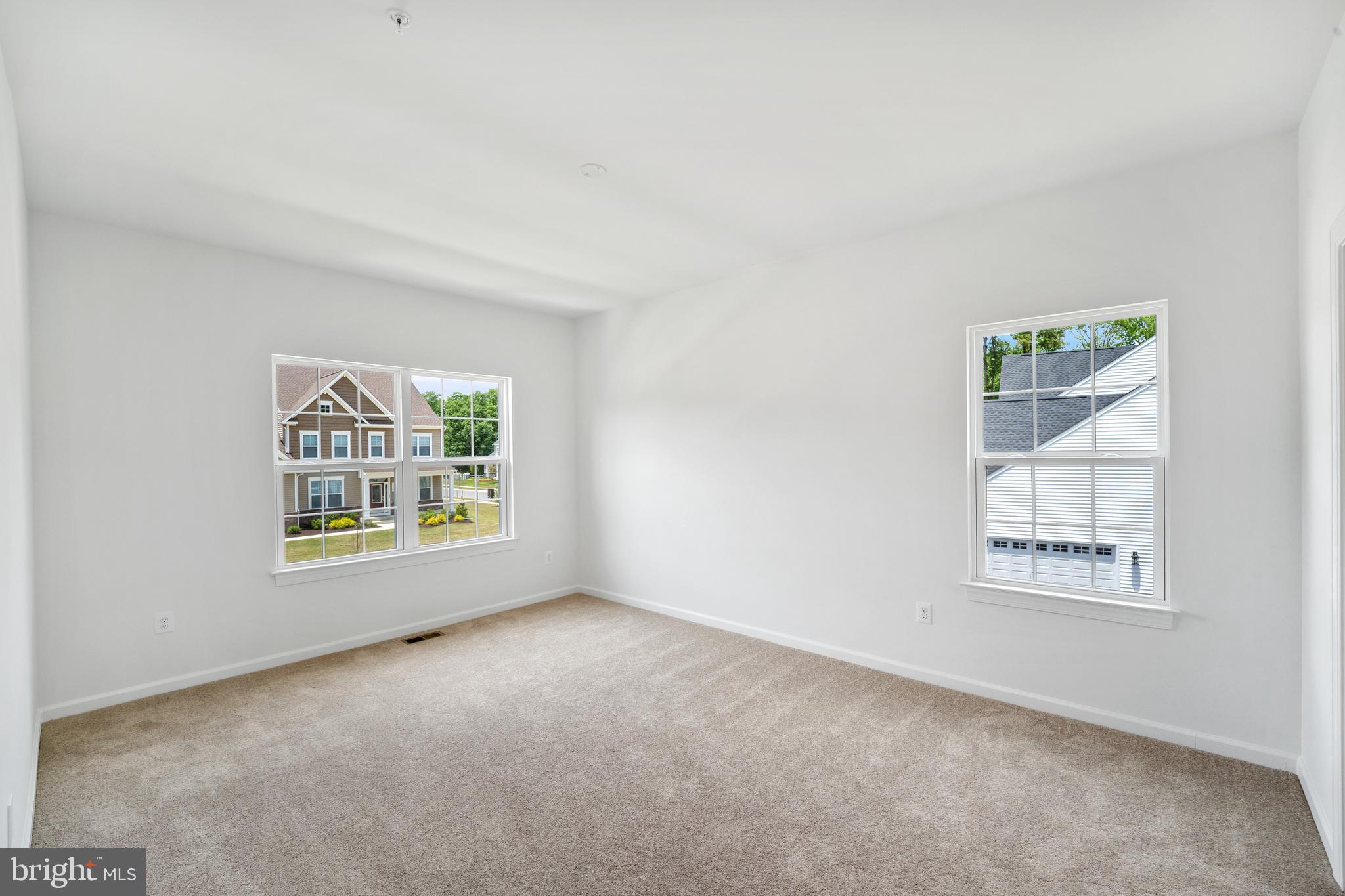 GLENN DALE ESTATES - Residential