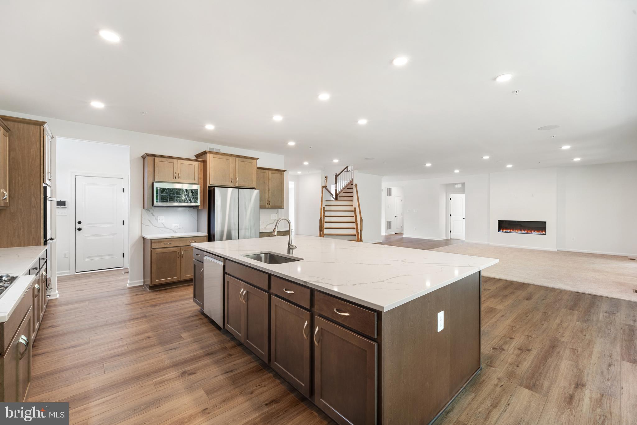 GLENN DALE ESTATES - Residential