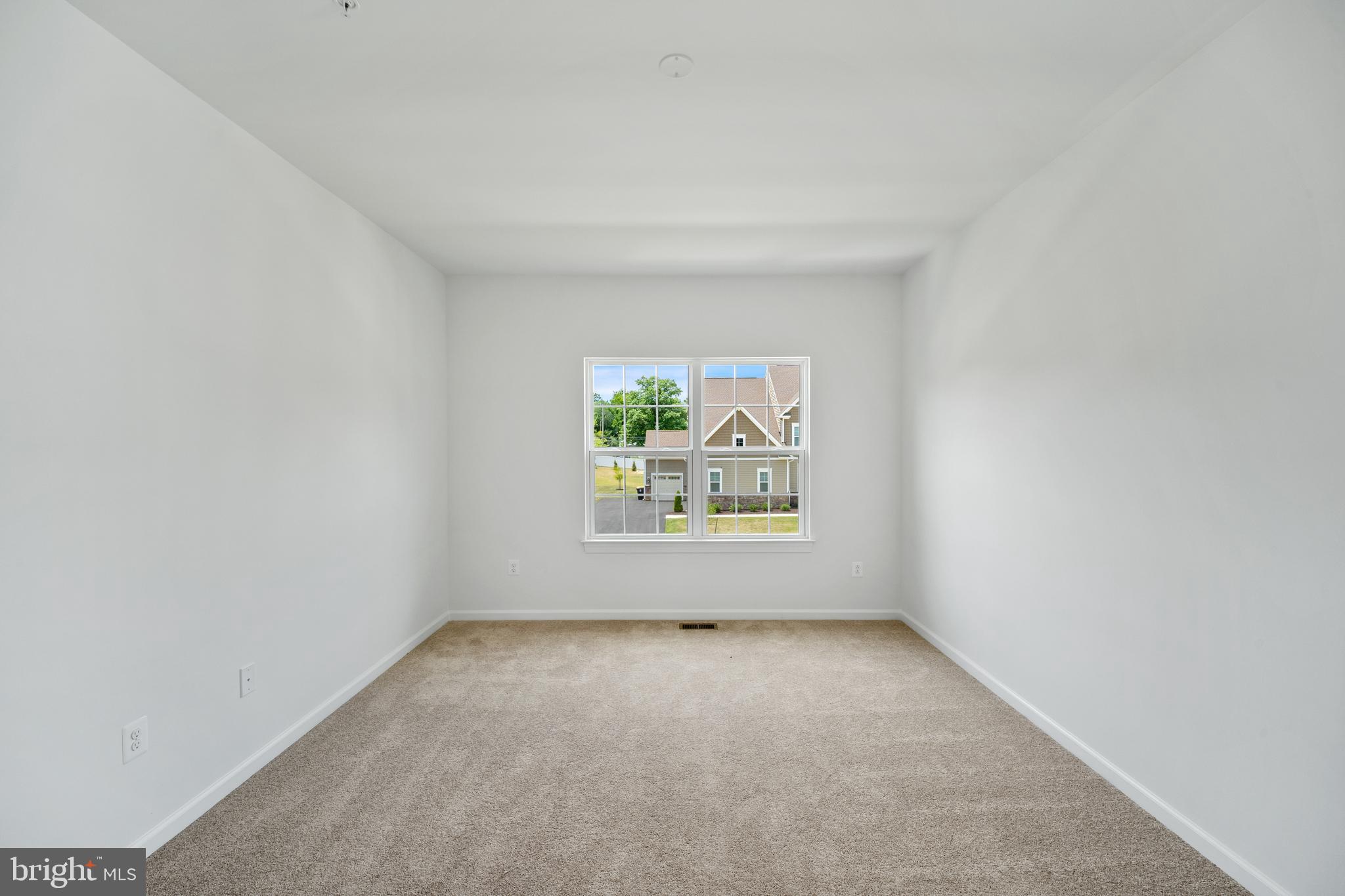 GLENN DALE ESTATES - Residential