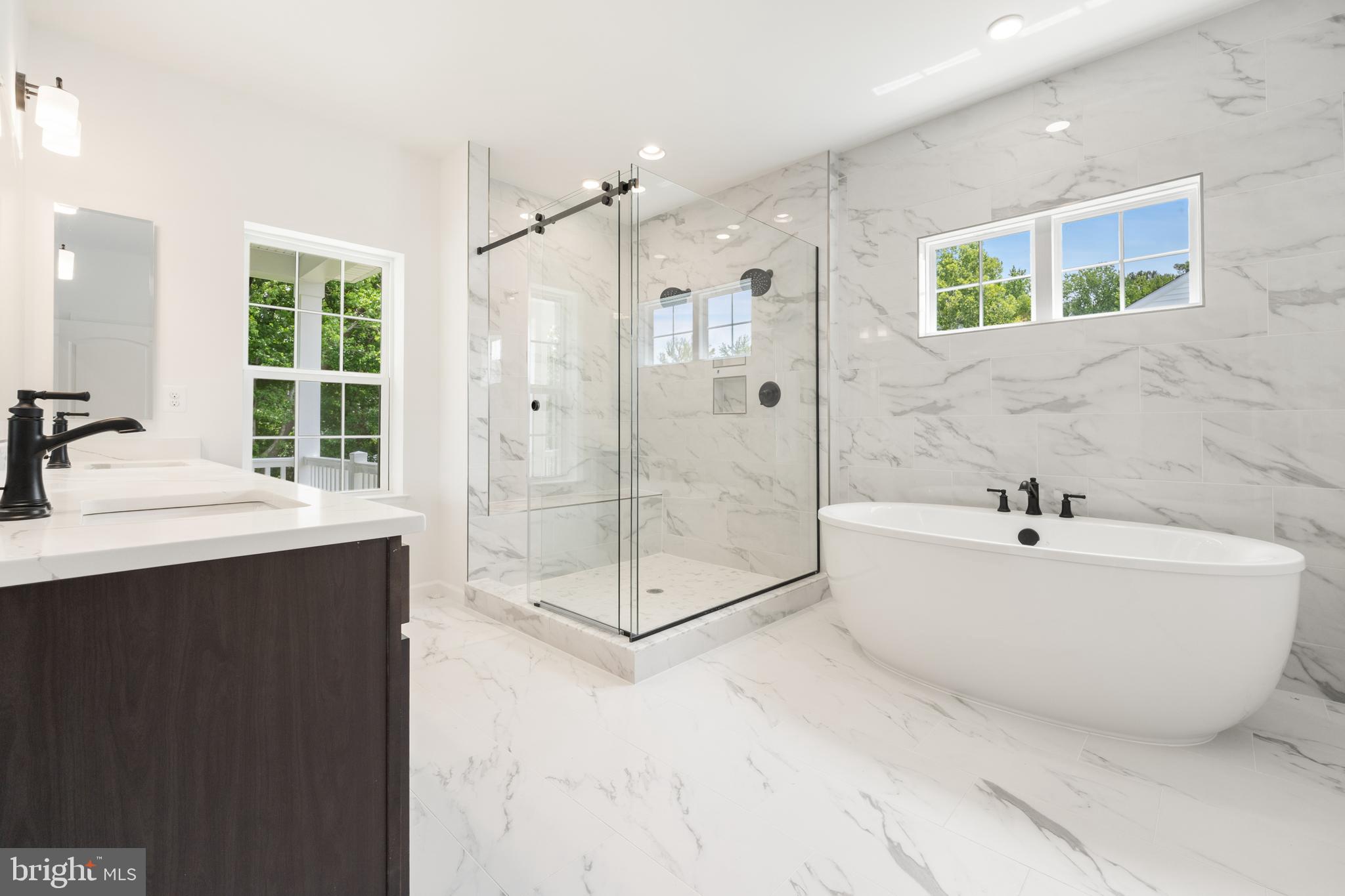 GLENN DALE ESTATES - Residential