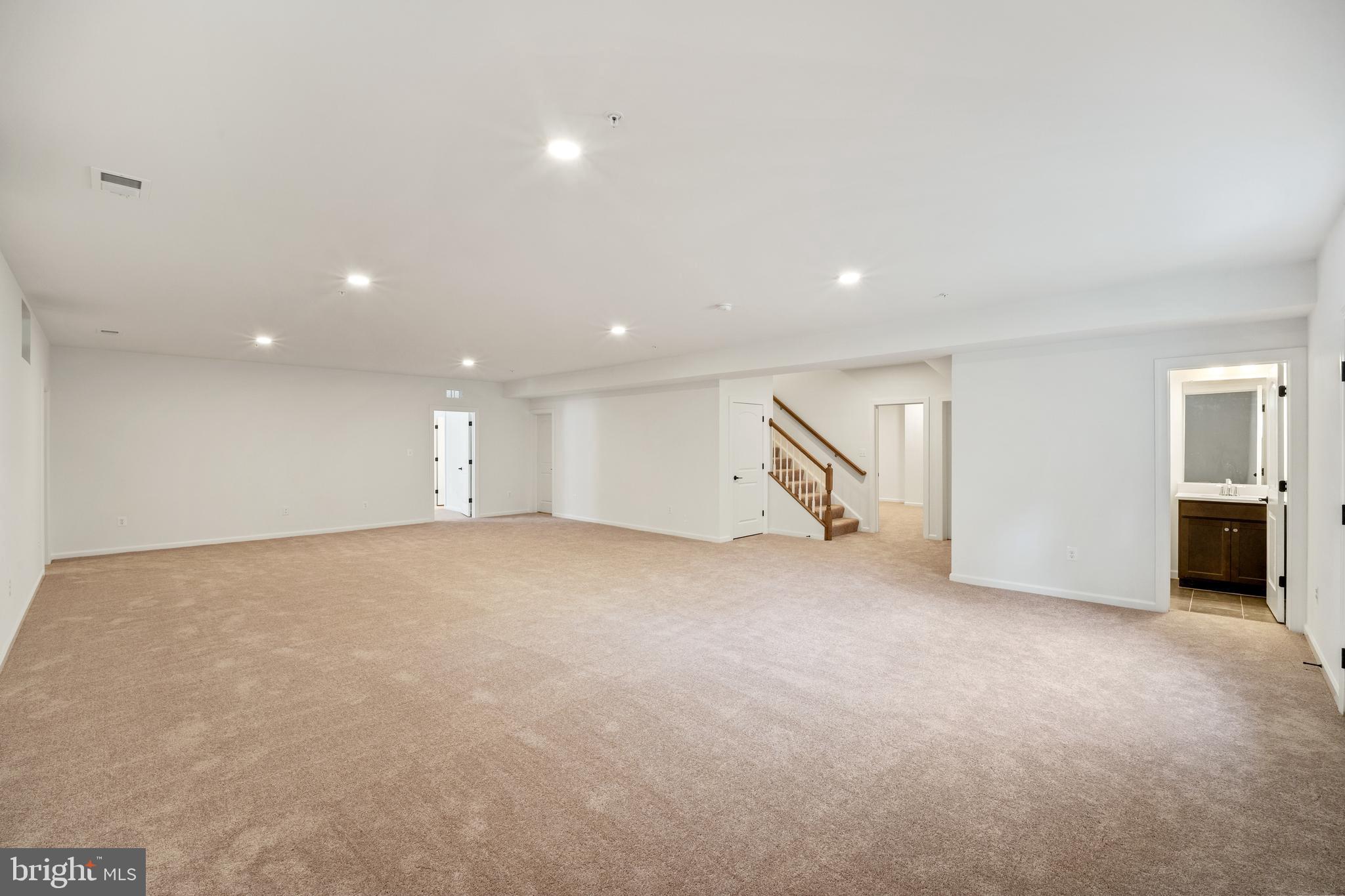 GLENN DALE ESTATES - Residential