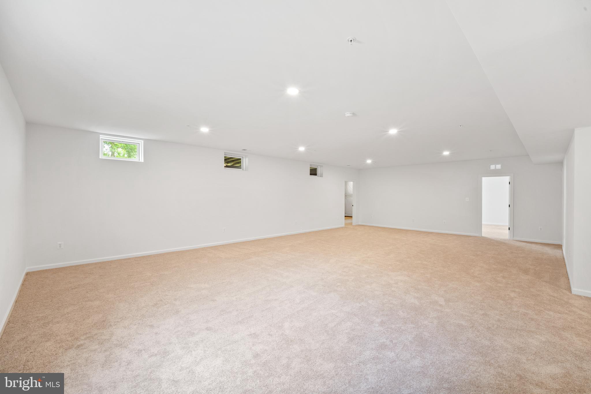 GLENN DALE ESTATES - Residential