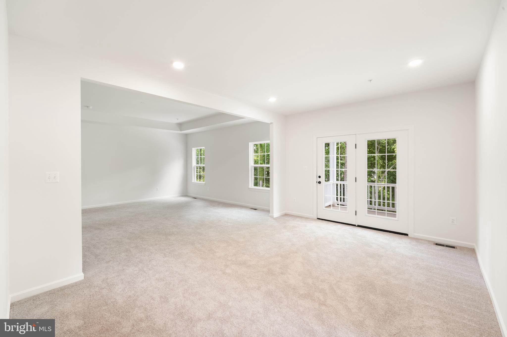 GLENN DALE ESTATES - Residential
