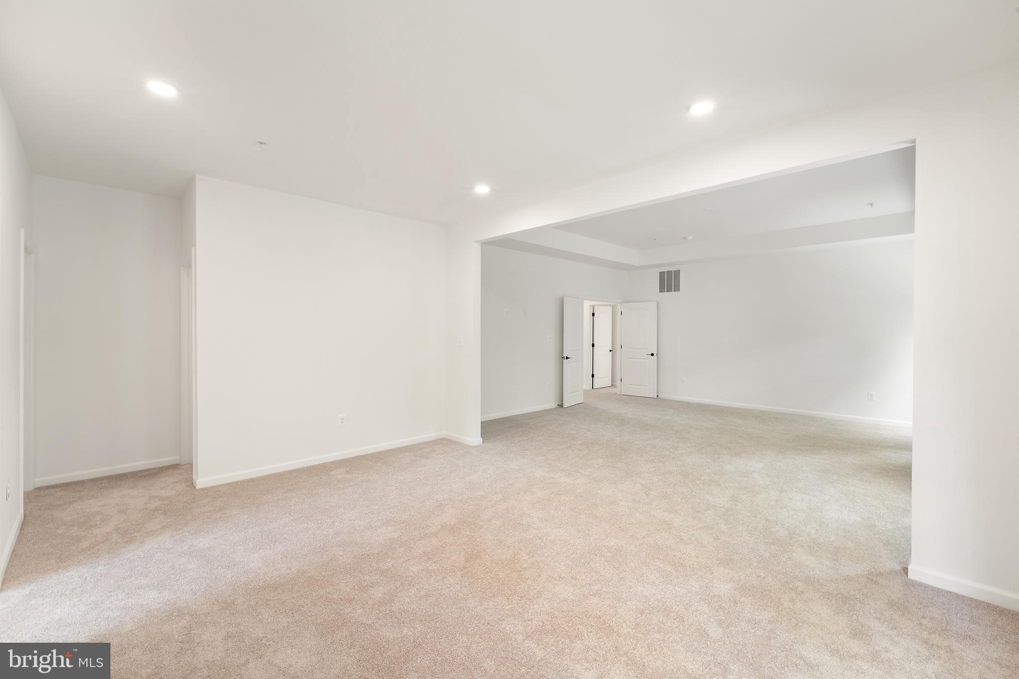 GLENN DALE ESTATES - Residential