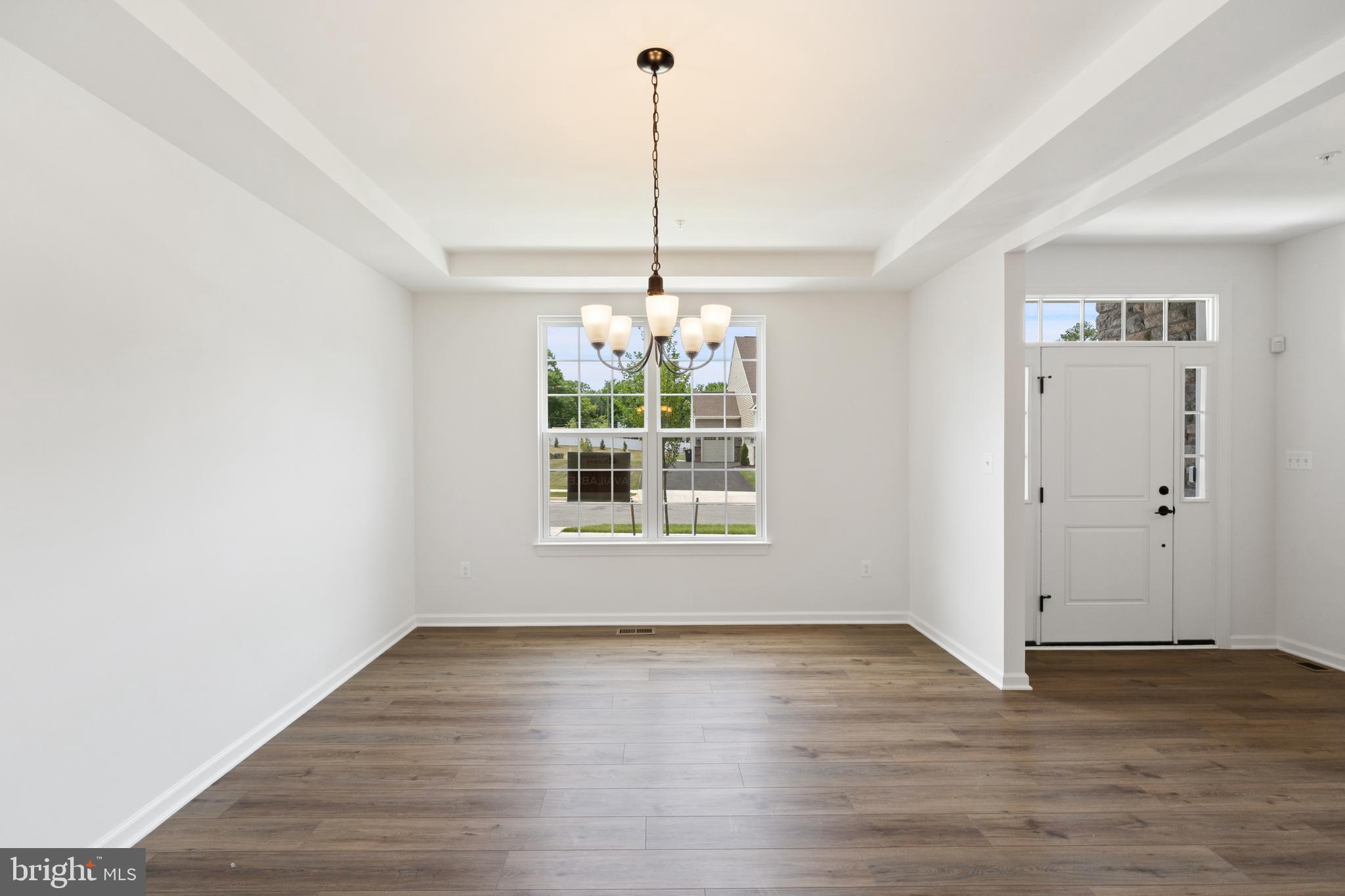 GLENN DALE ESTATES - Residential