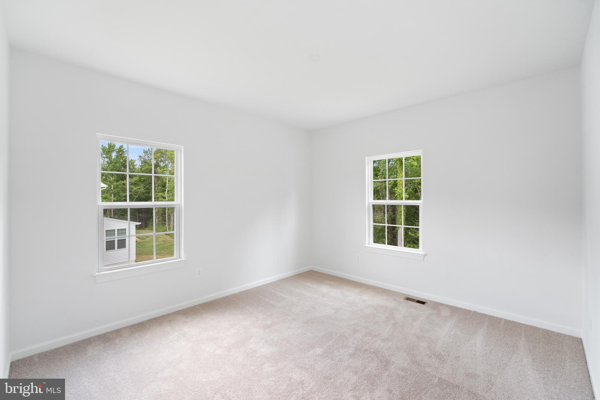GLENN DALE ESTATES - Residential