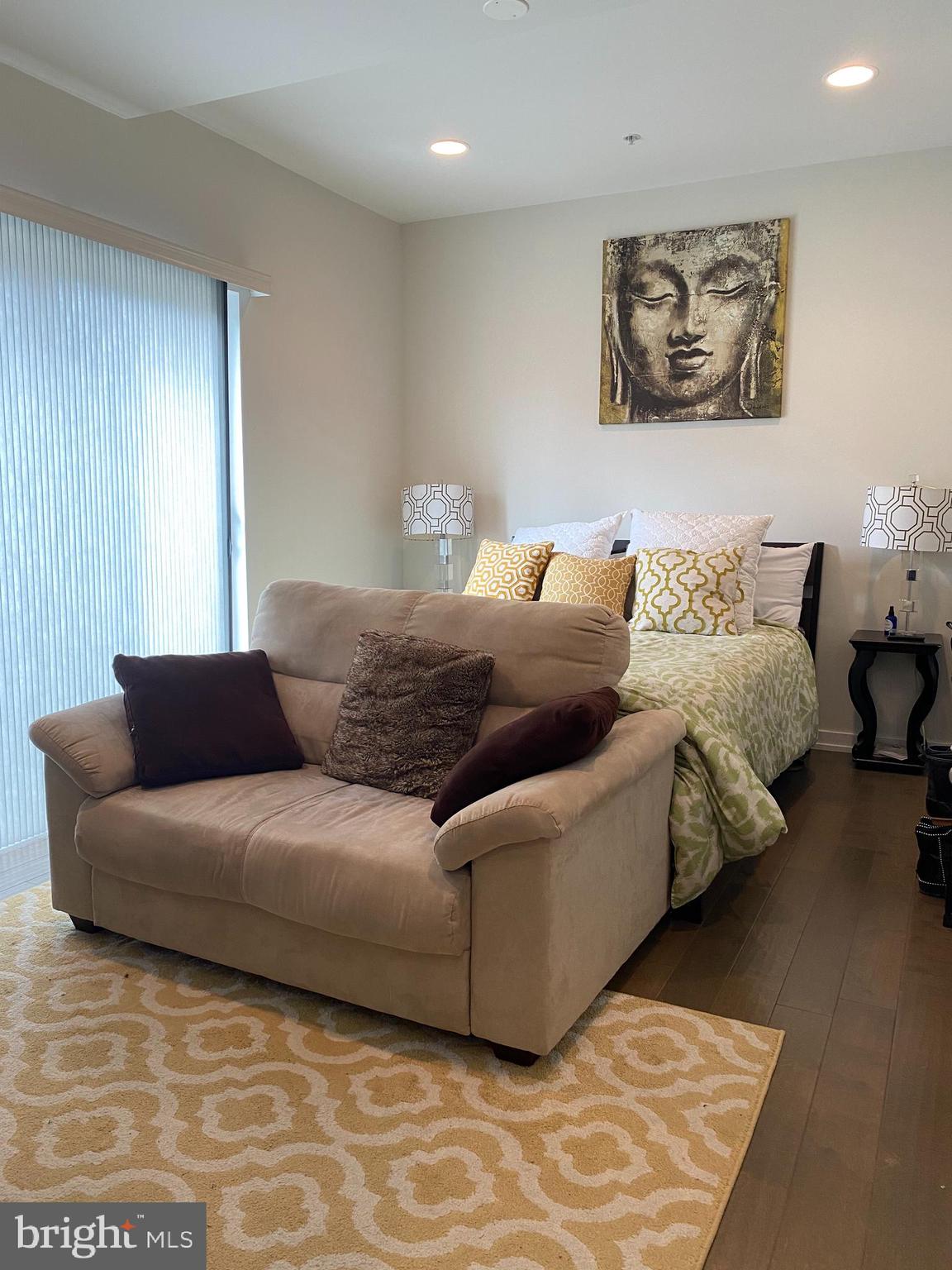 GRADUATE HOSPITAL - Residential Lease