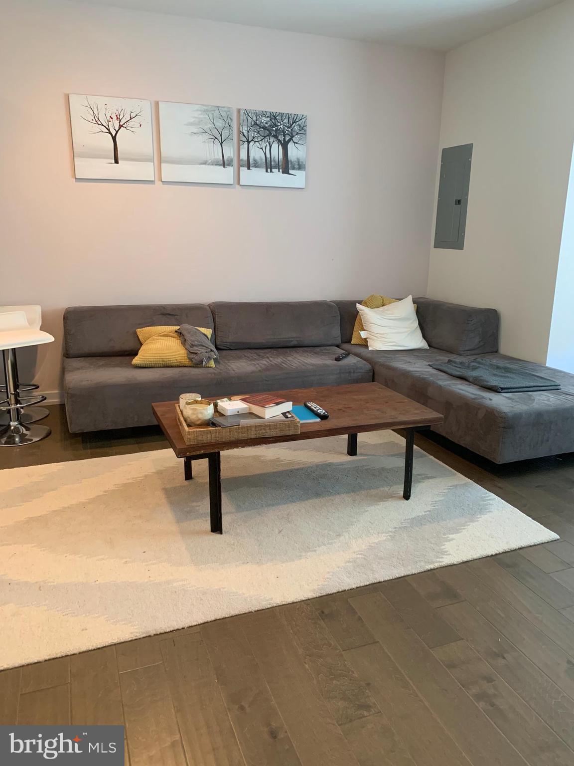GRADUATE HOSPITAL - Residential Lease