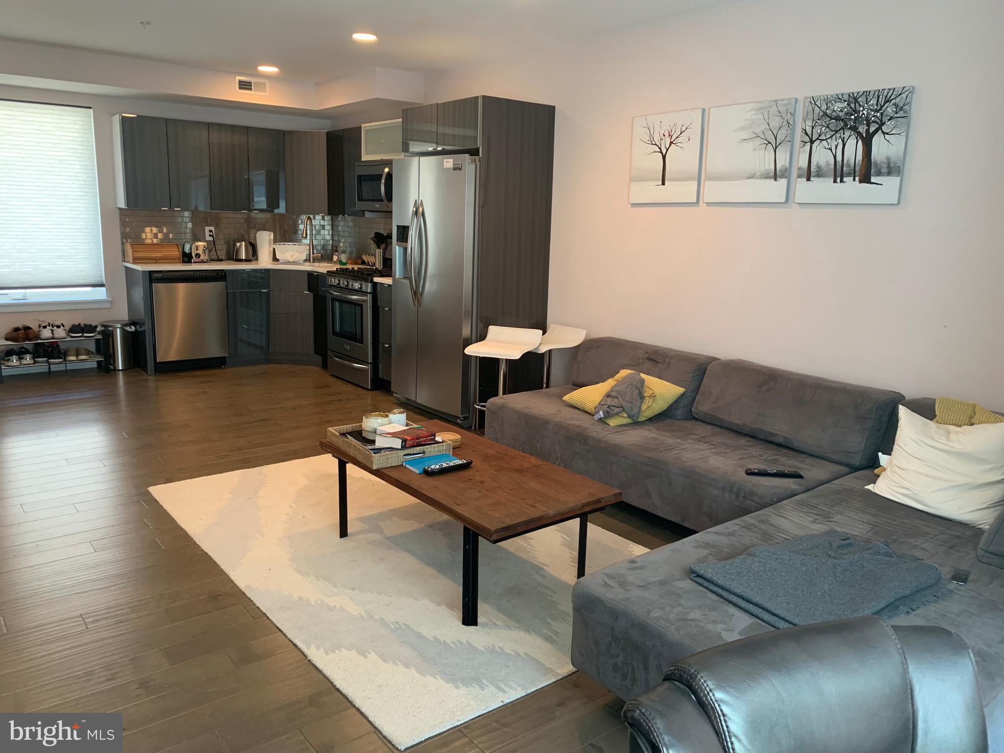 GRADUATE HOSPITAL - Residential Lease