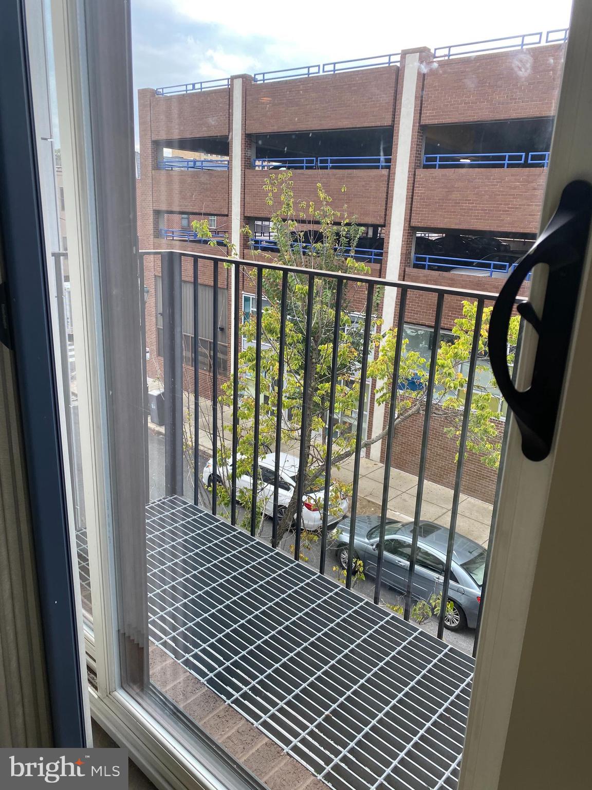 GRADUATE HOSPITAL - Residential Lease