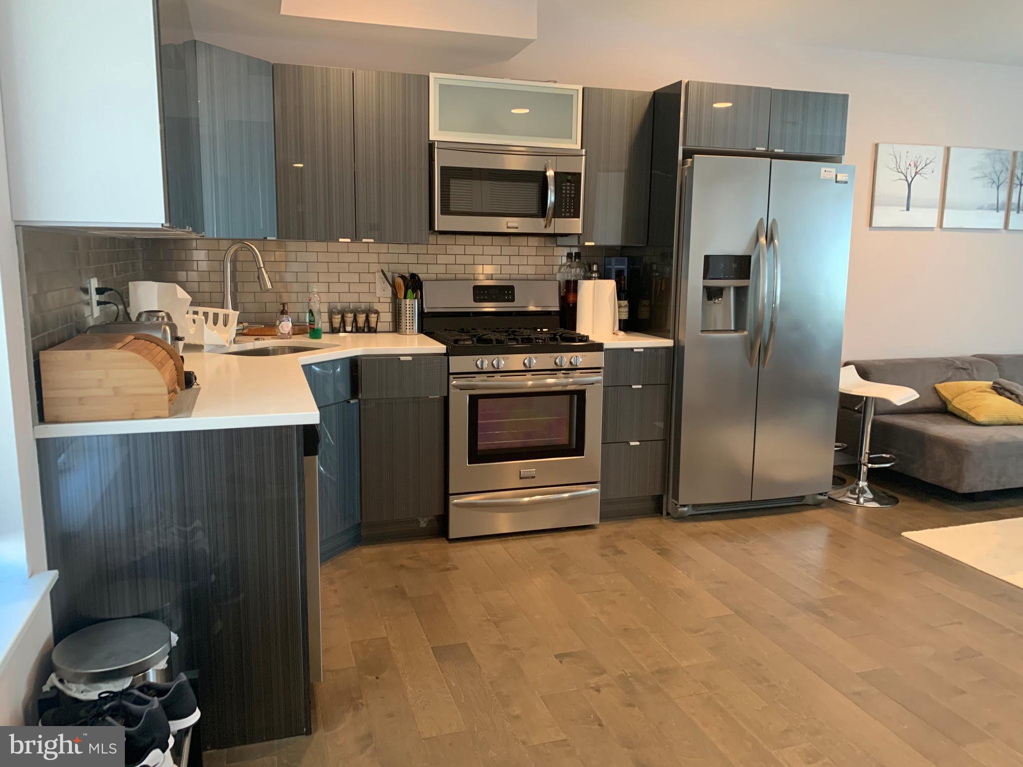 GRADUATE HOSPITAL - Residential Lease