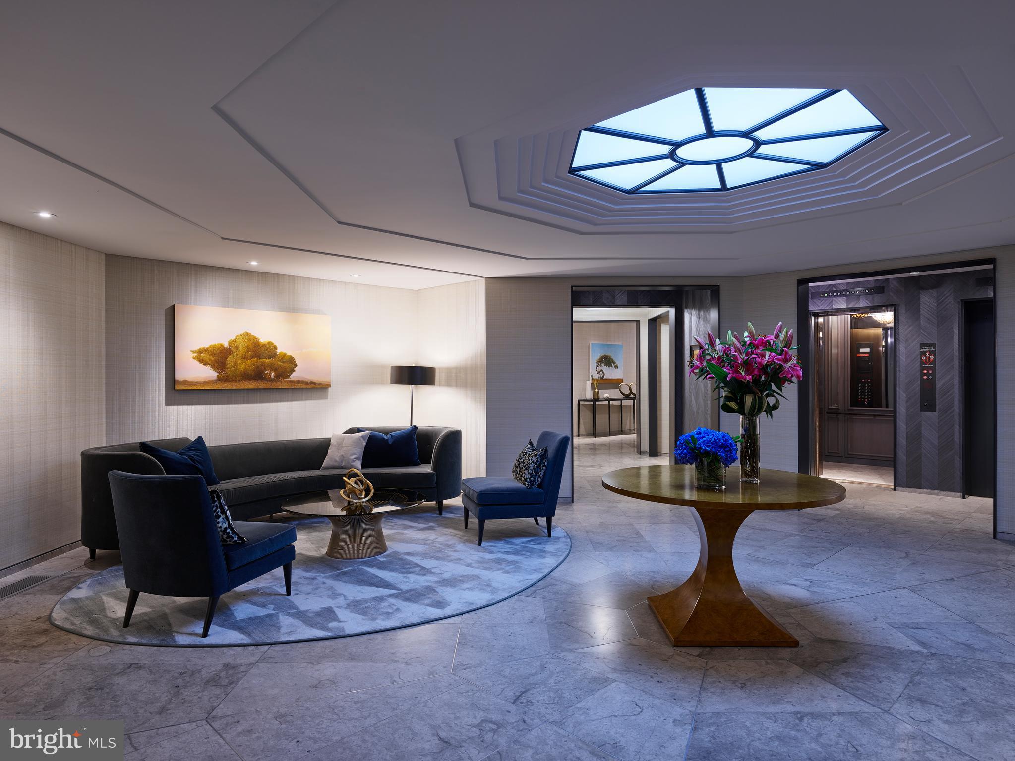 WOODLEY PARK - Residential