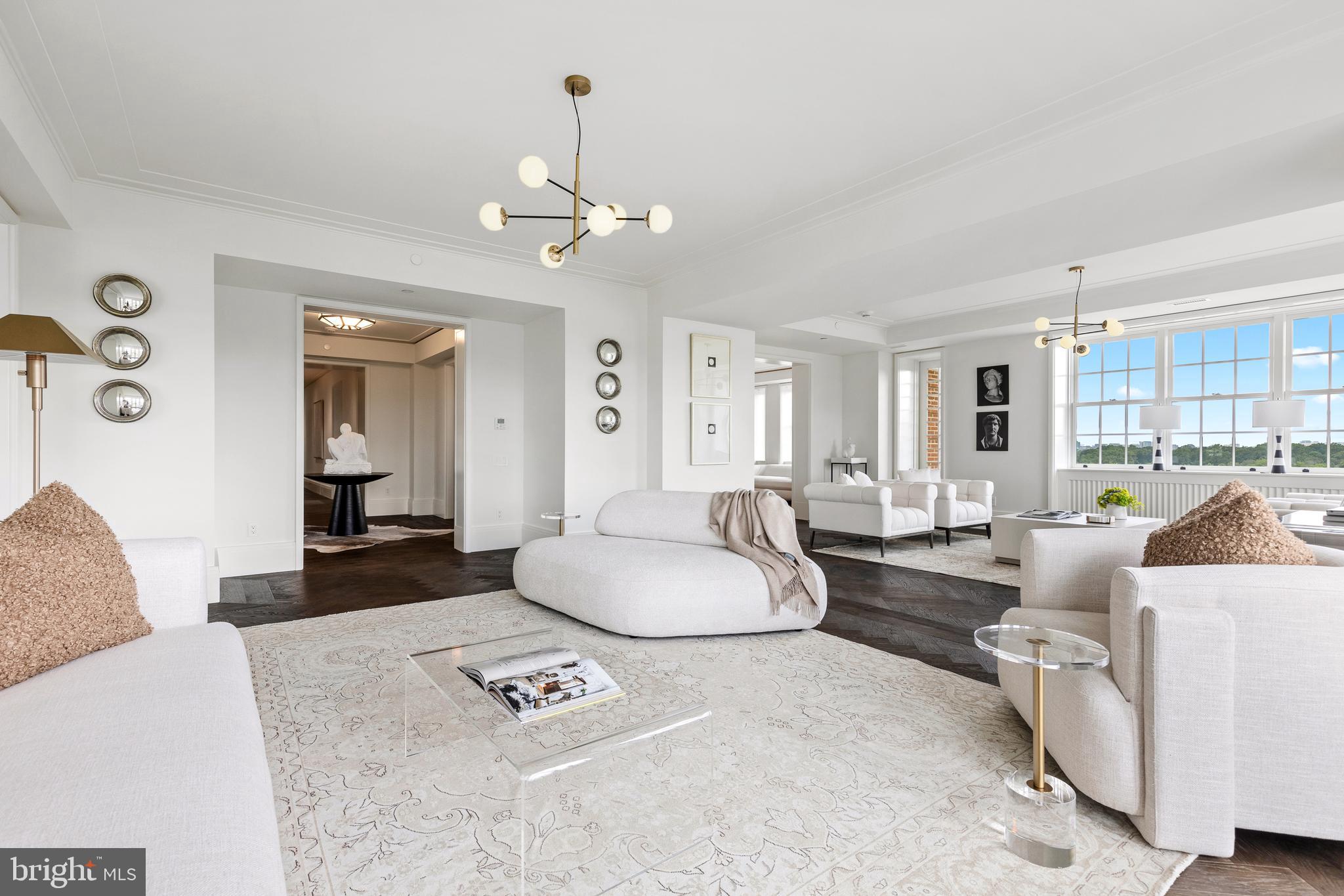 WOODLEY PARK - Residential