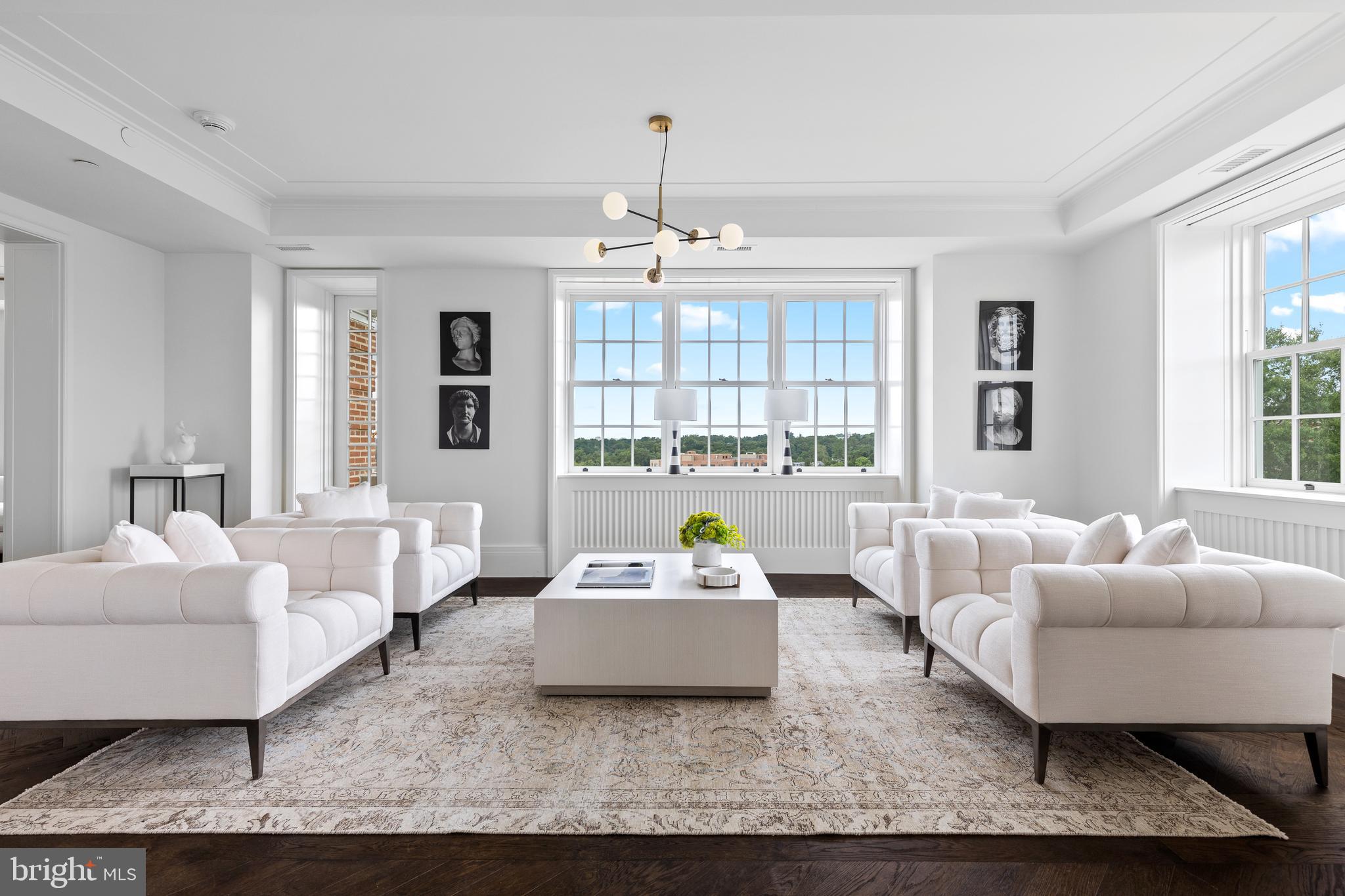WOODLEY PARK - Residential