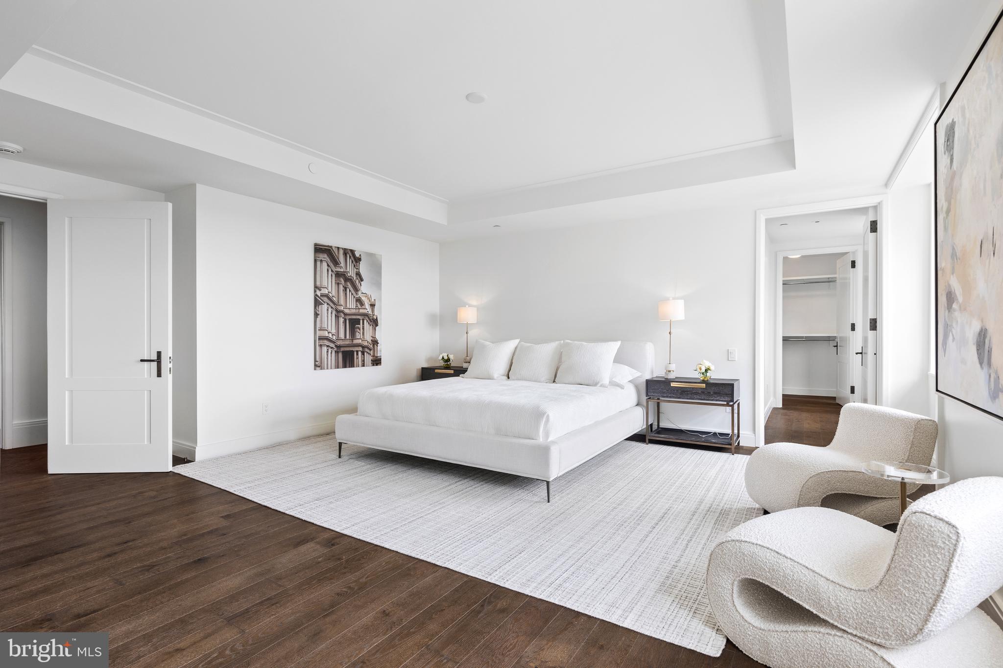 WOODLEY PARK - Residential