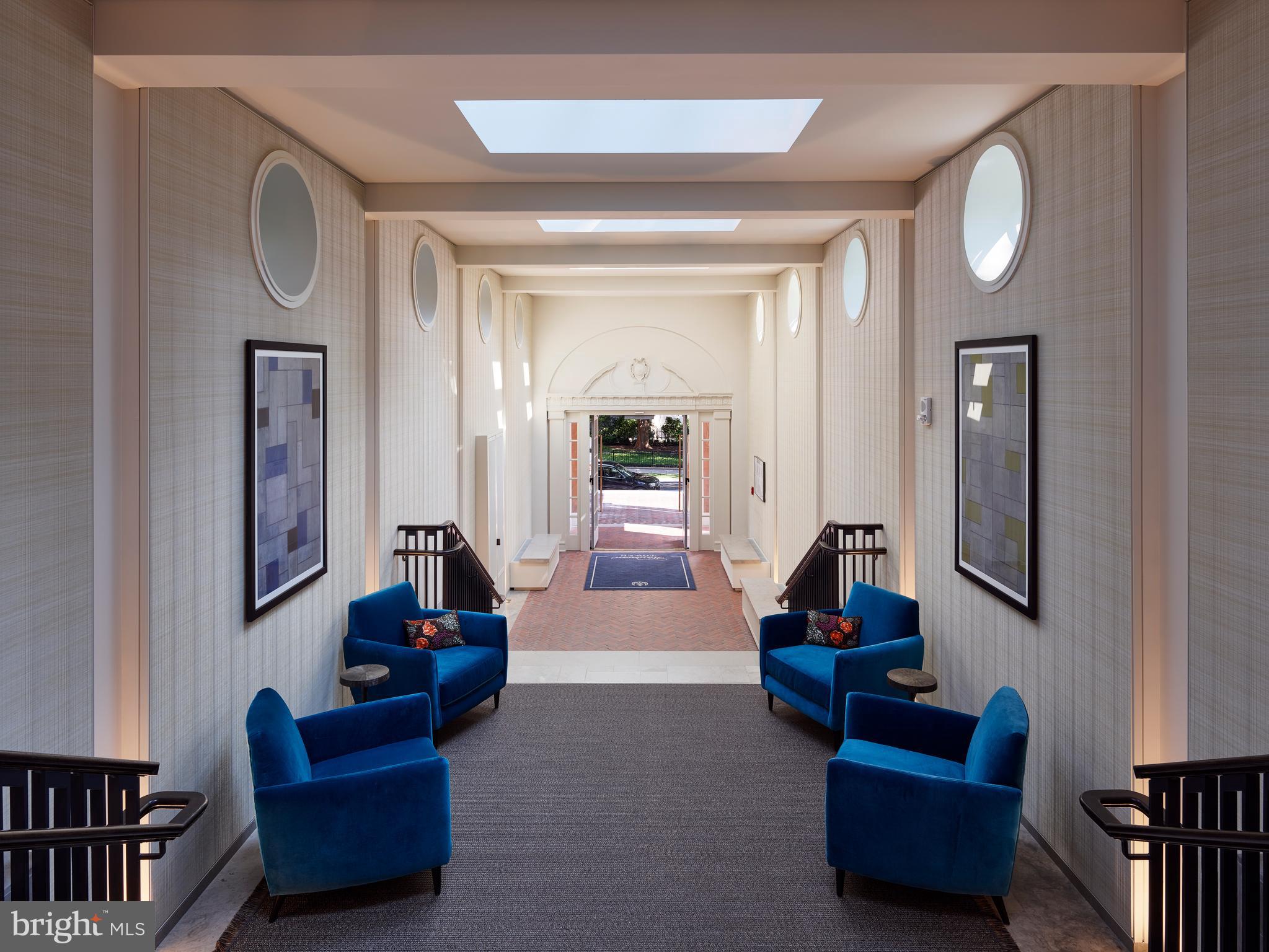 WOODLEY PARK - Residential
