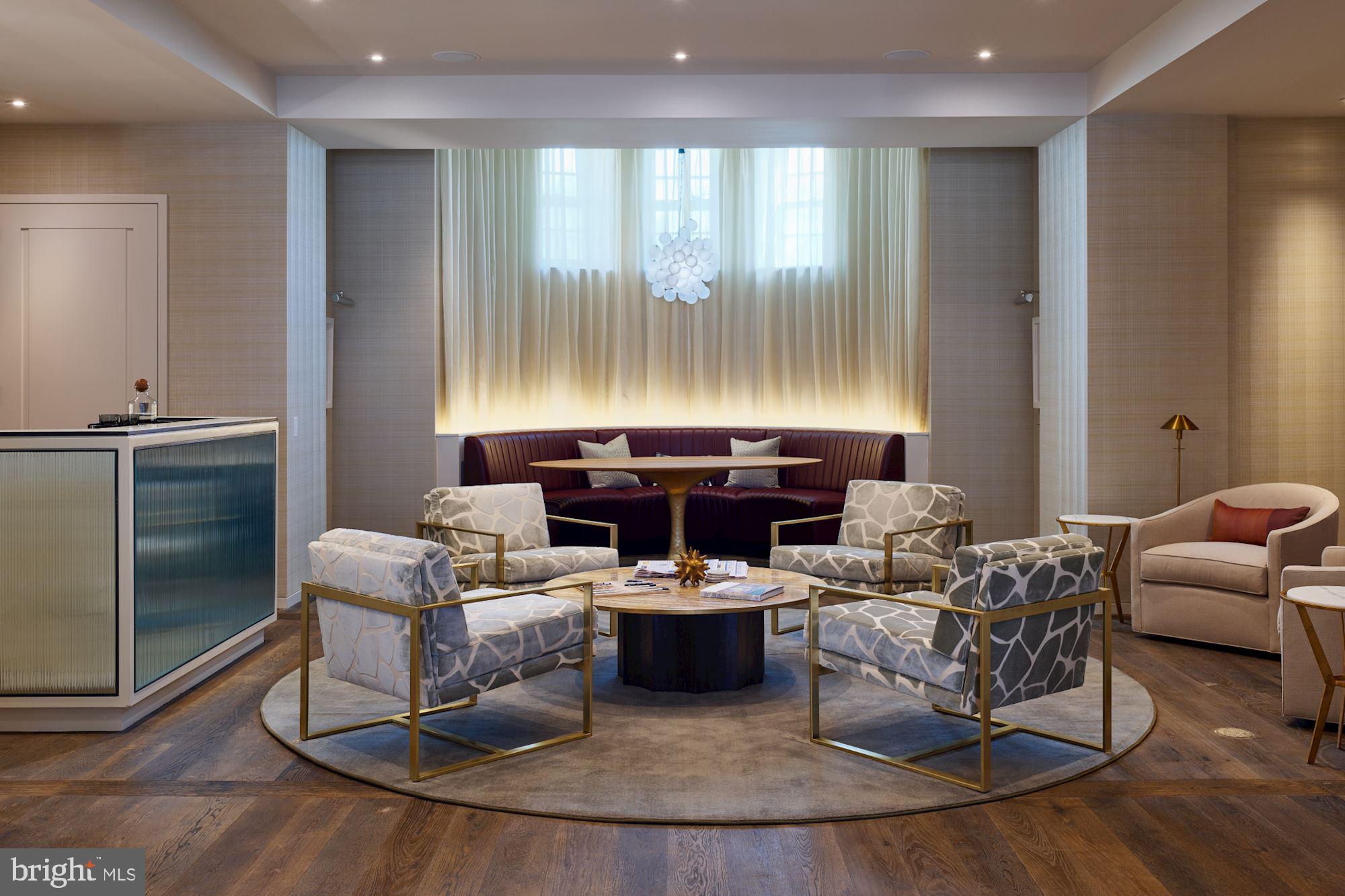 WOODLEY PARK - Residential