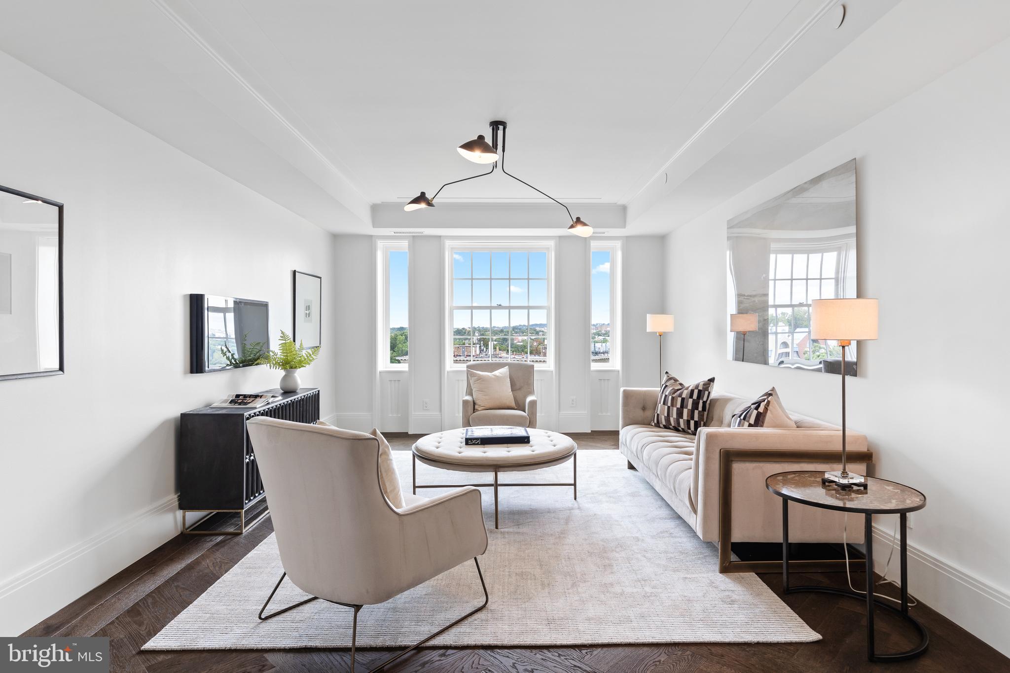WOODLEY PARK - Residential