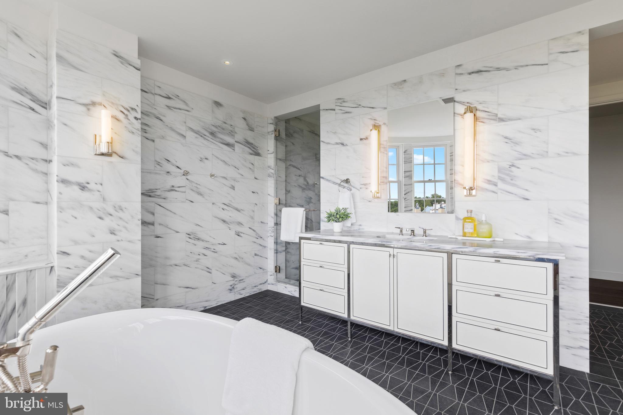 WOODLEY PARK - Residential