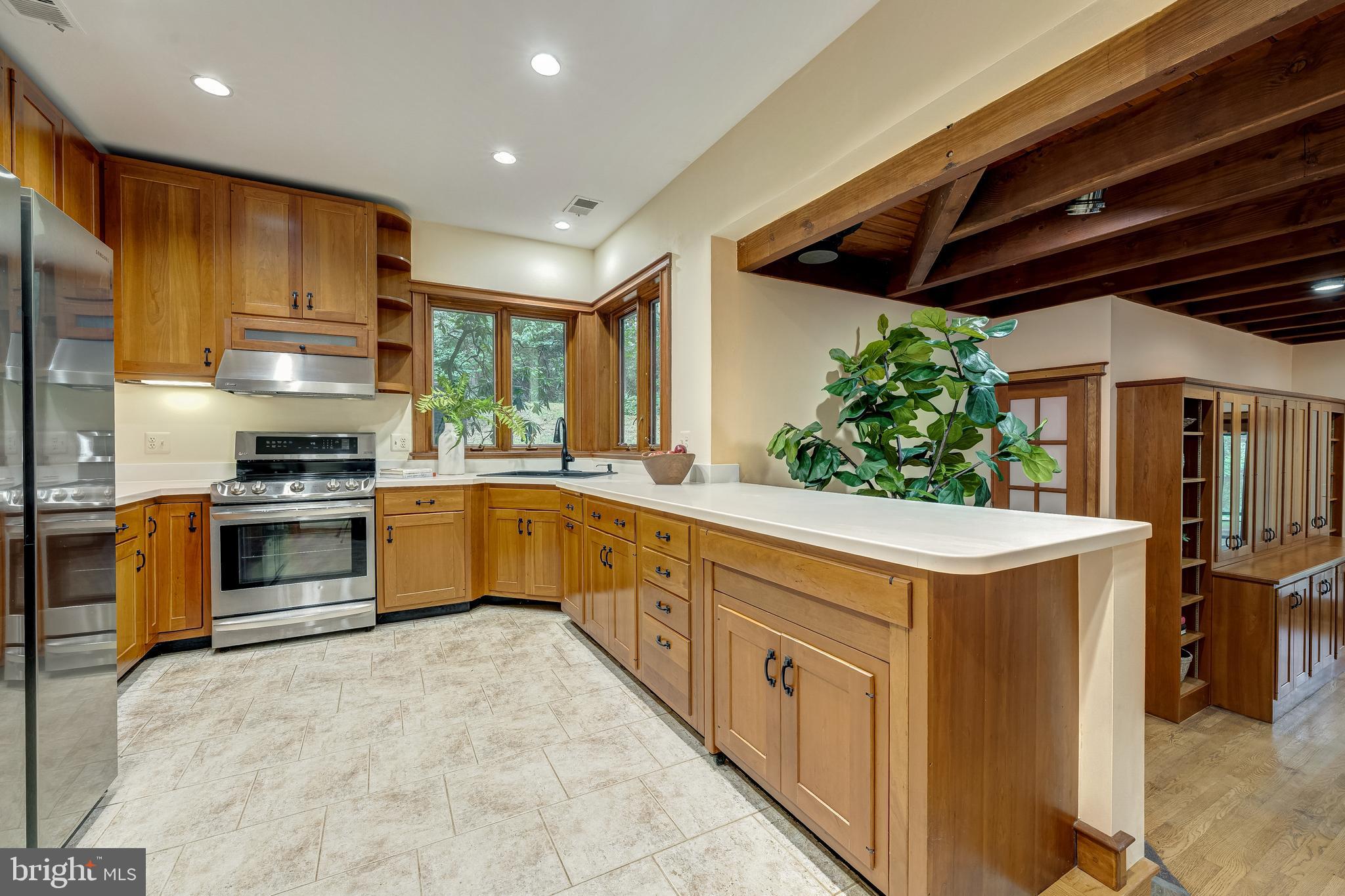 ZULLA HILLS - Residential