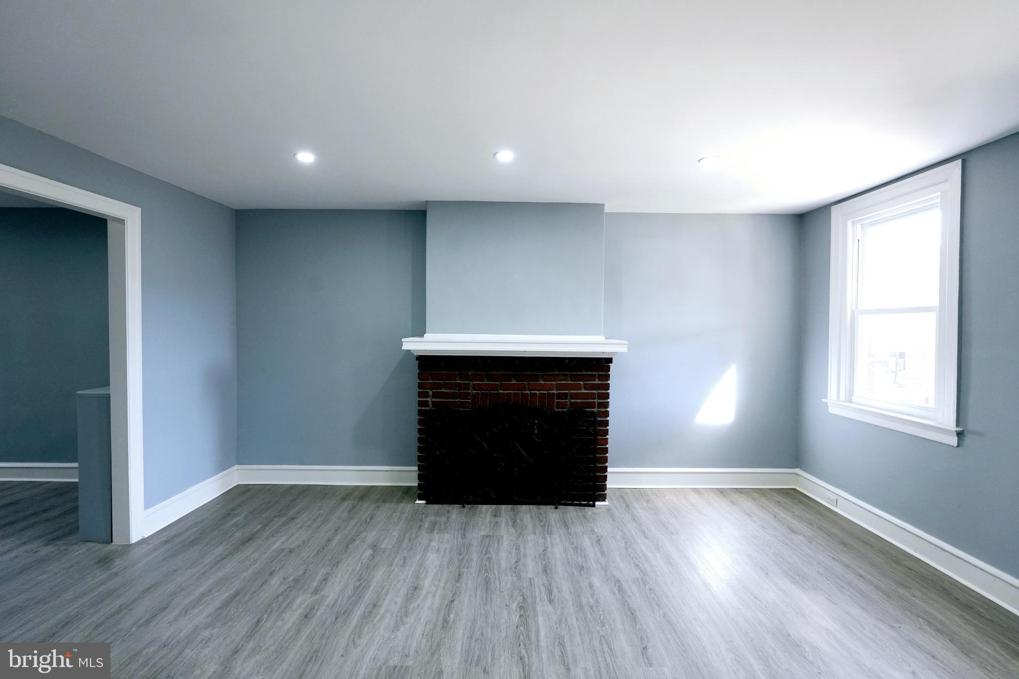 FRANKFORD - Residential