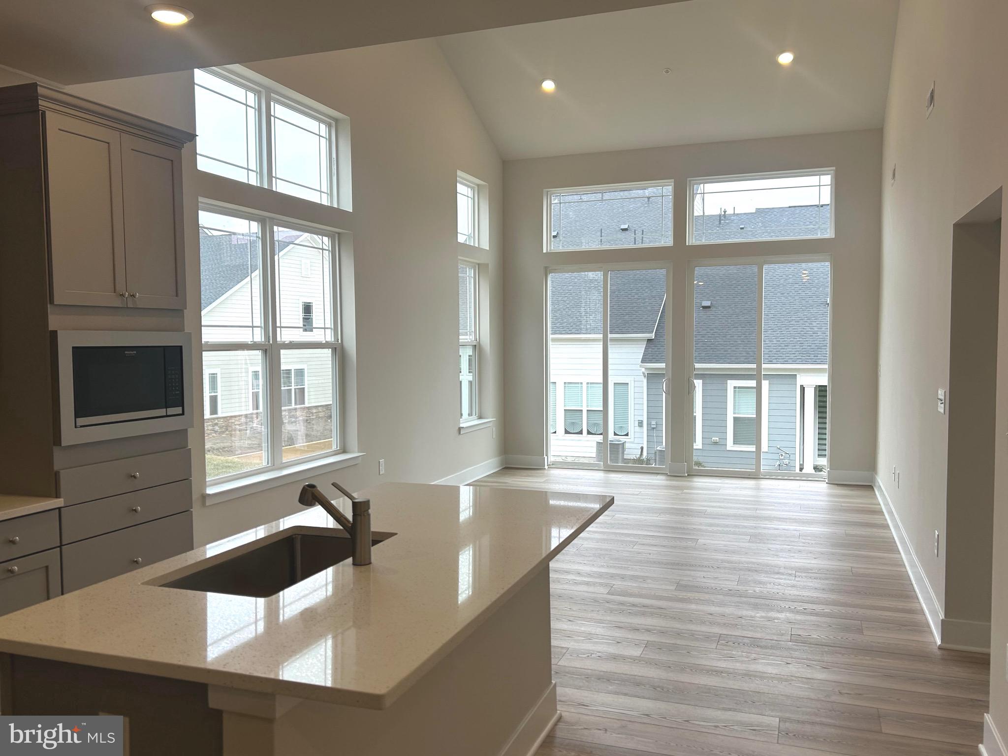 ST CHARLES - Residential