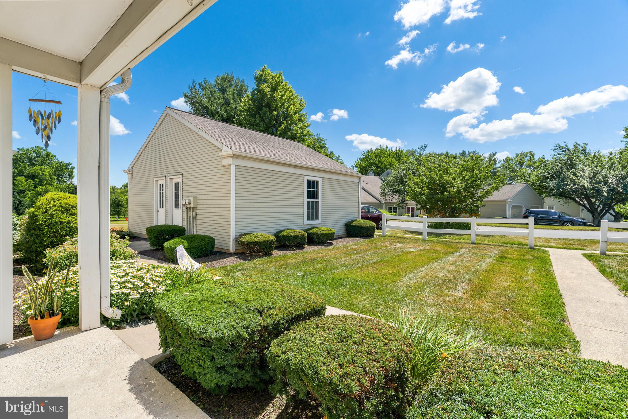ROCKLEDGE - Residential