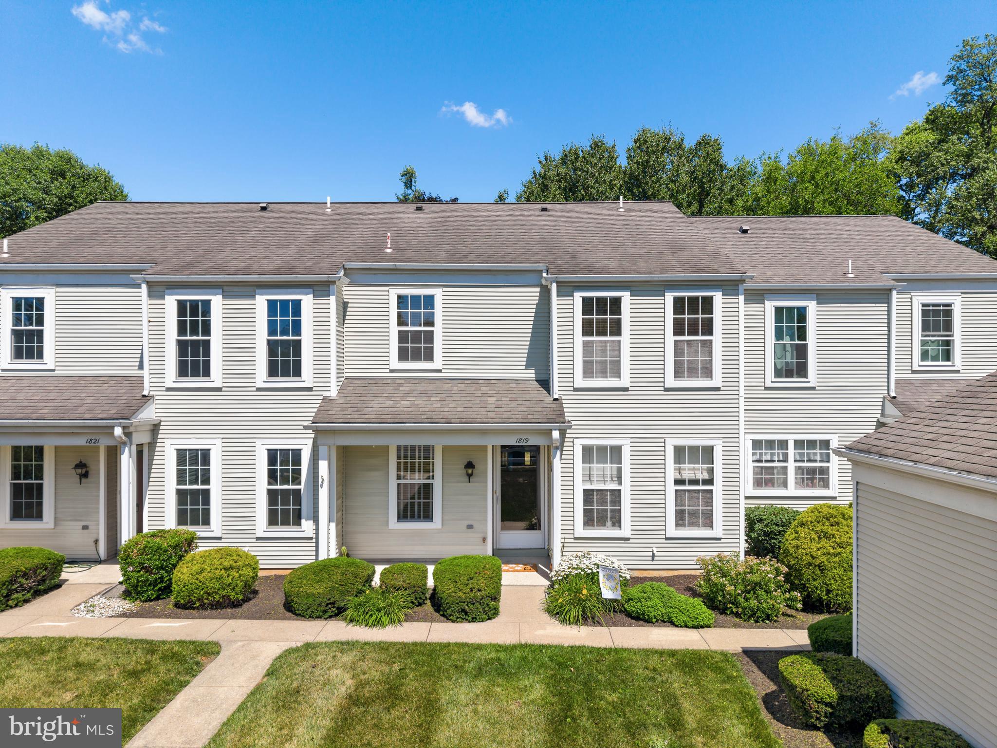 ROCKLEDGE - Residential