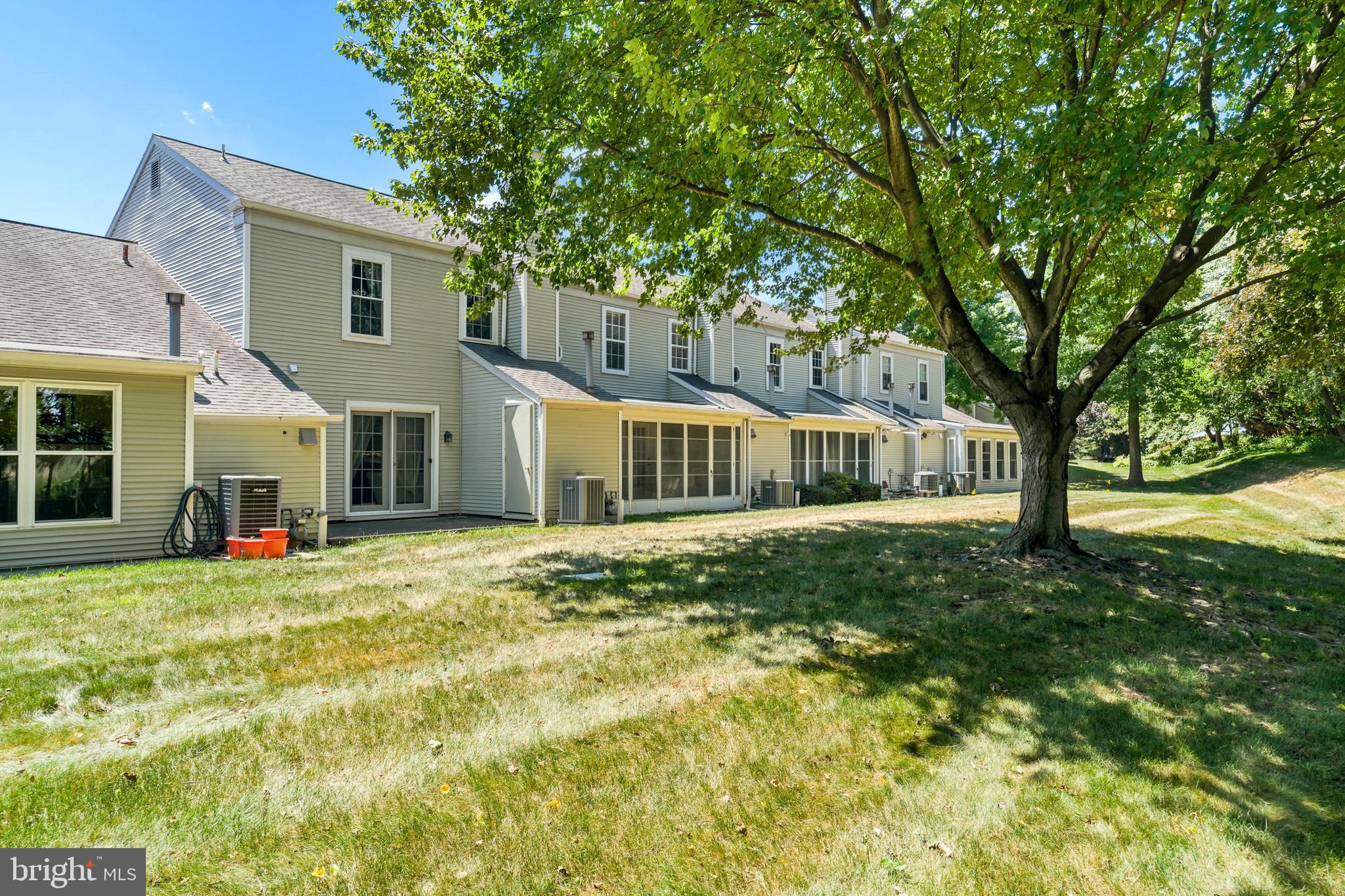 ROCKLEDGE - Residential