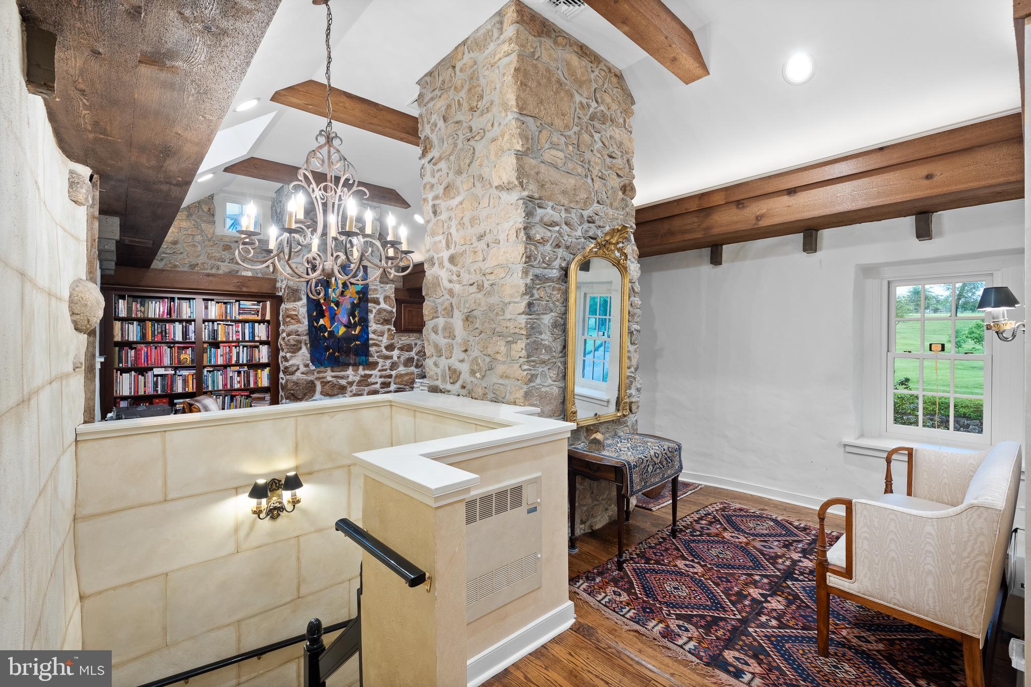 RADNOR HUNT - Residential