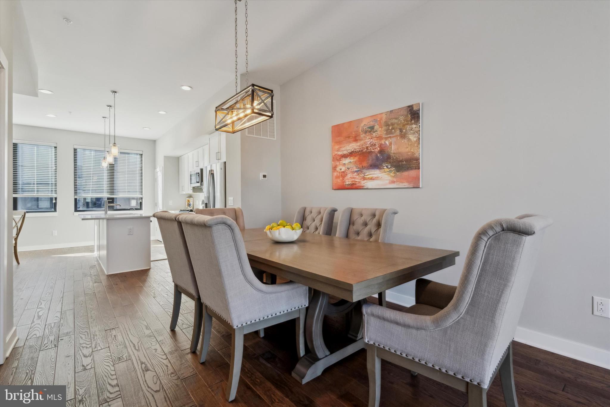 THE LOCKS - Residential