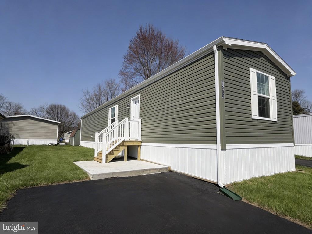 PENNWOOD CROSSING - Residential