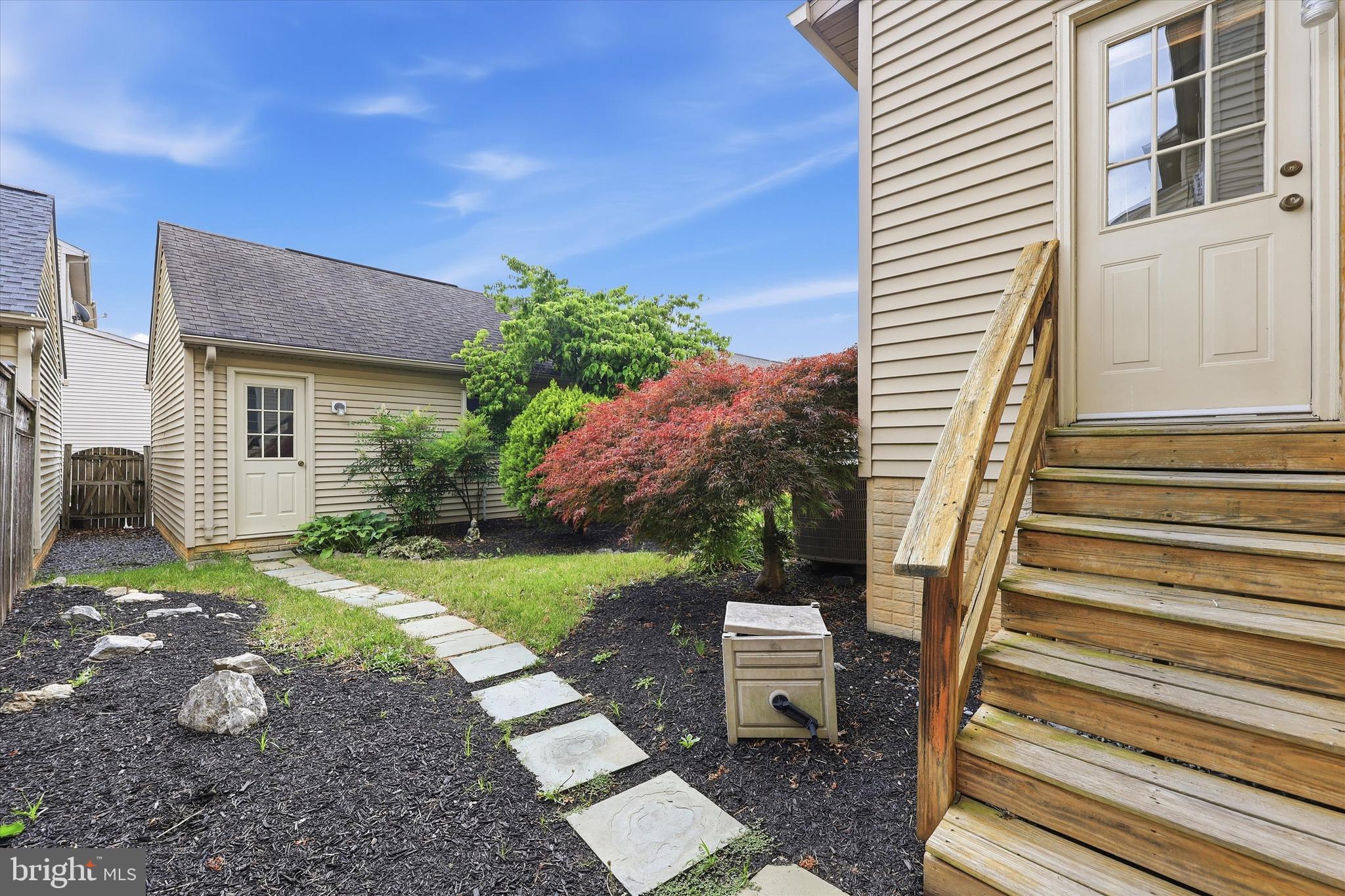 WORMANS MILL - Residential