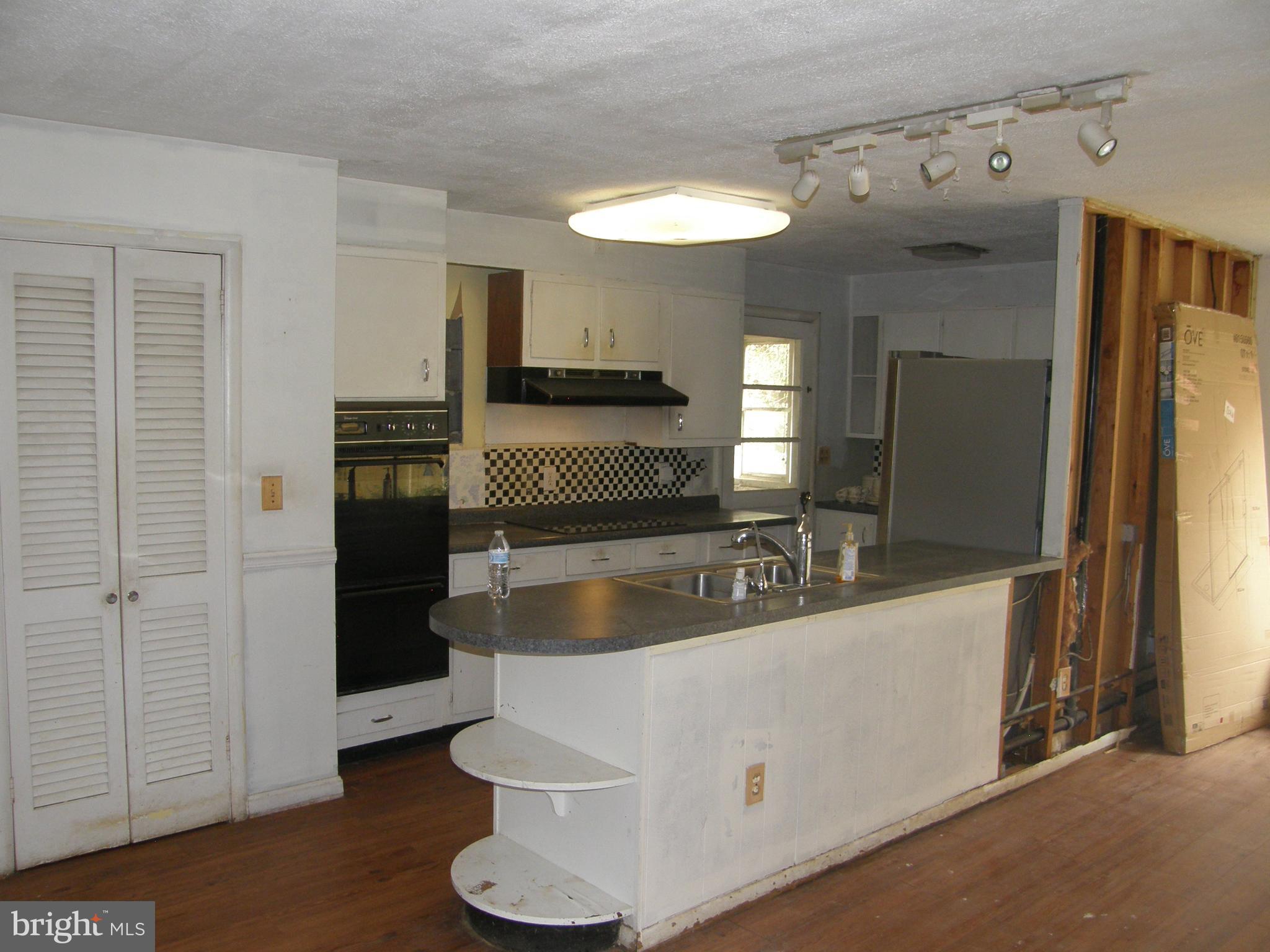 WARING - Residential