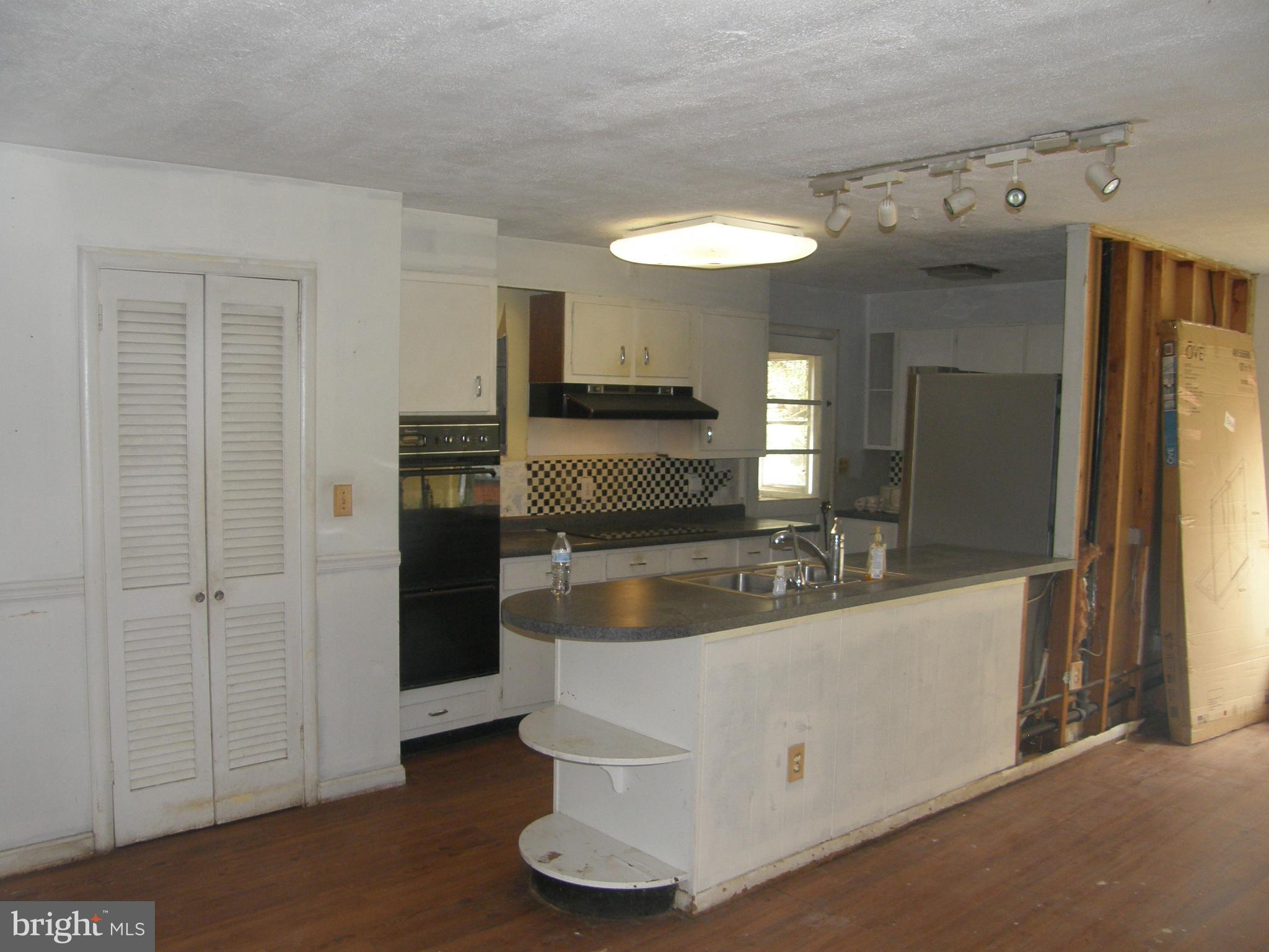 WARING - Residential