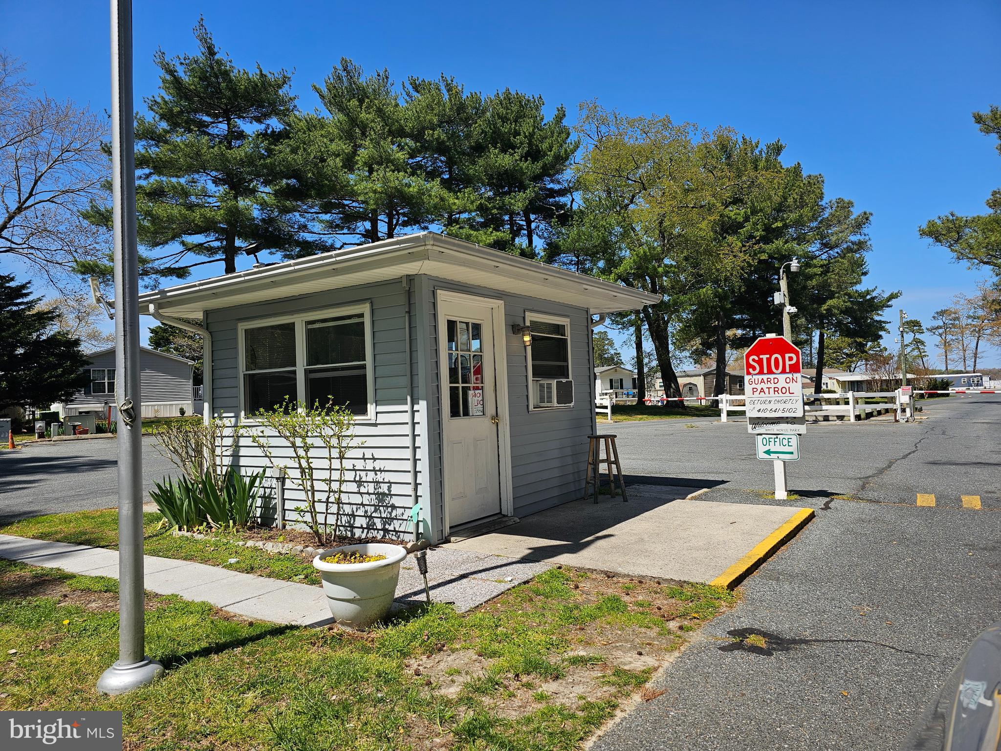 WHITE HORSE PARK I - Residential