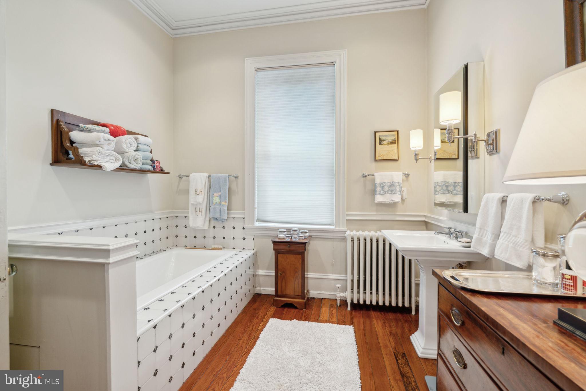RITTENHOUSE SQUARE - Residential