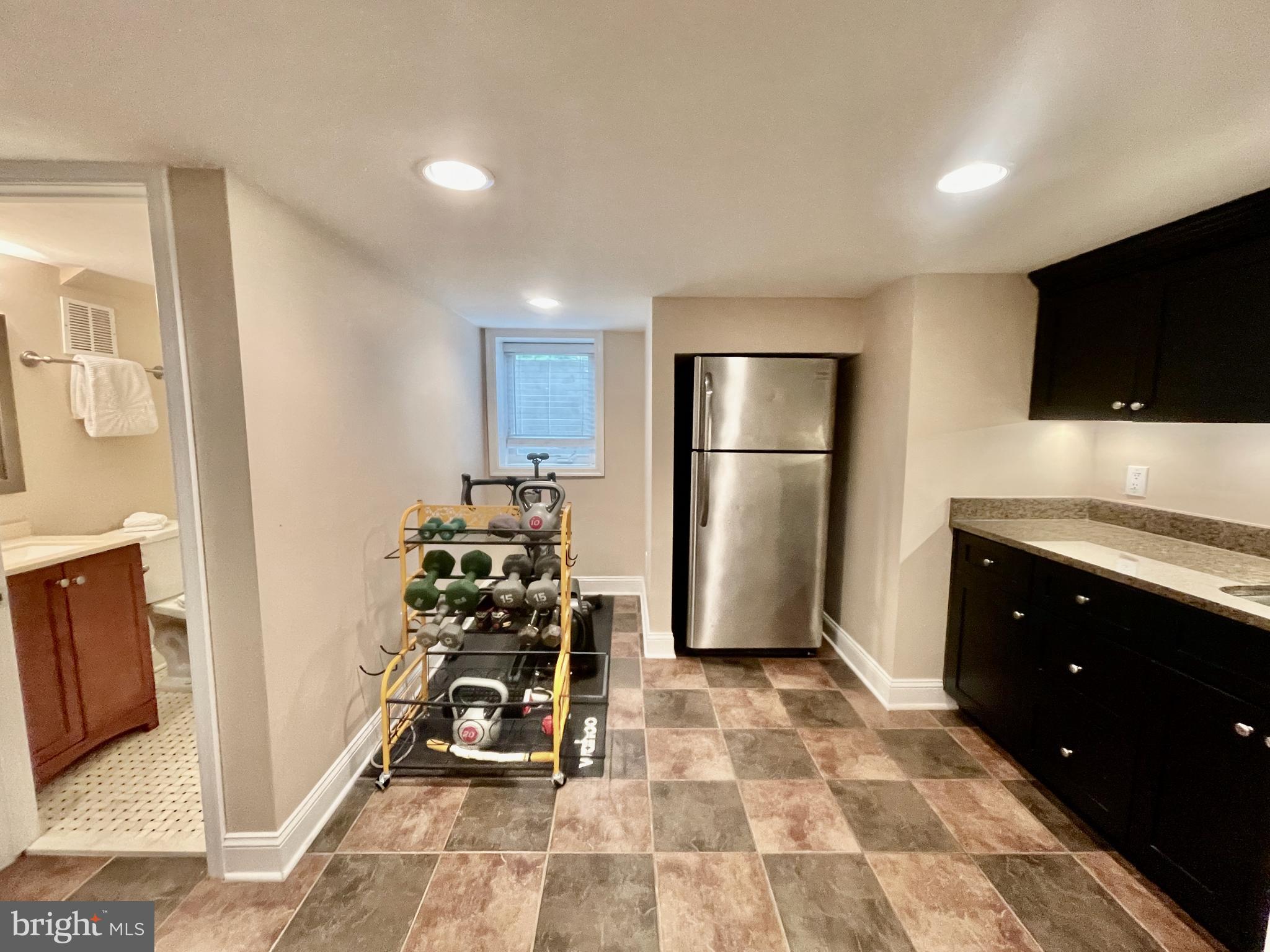 ROSEMONT - Residential