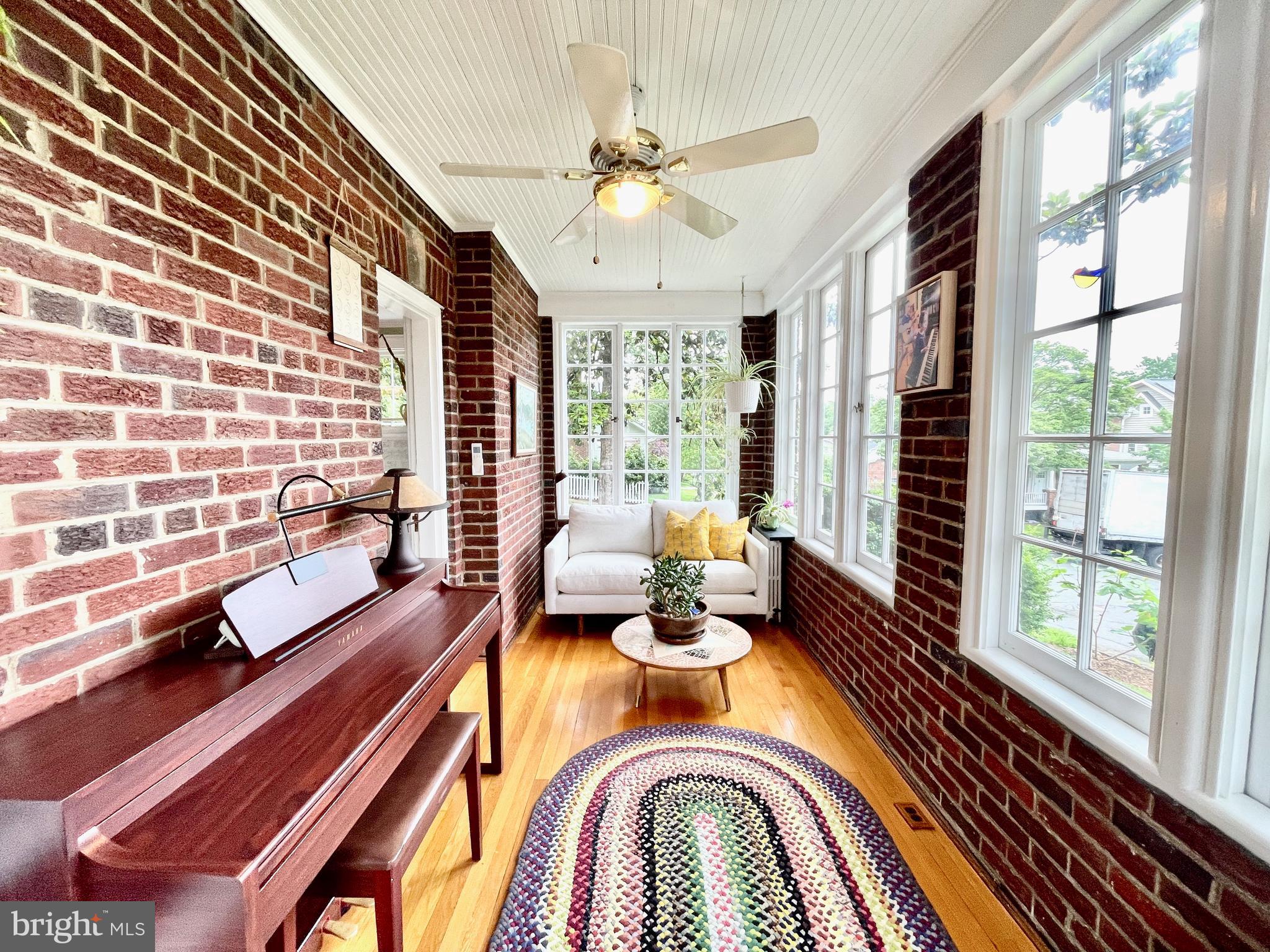 ROSEMONT - Residential