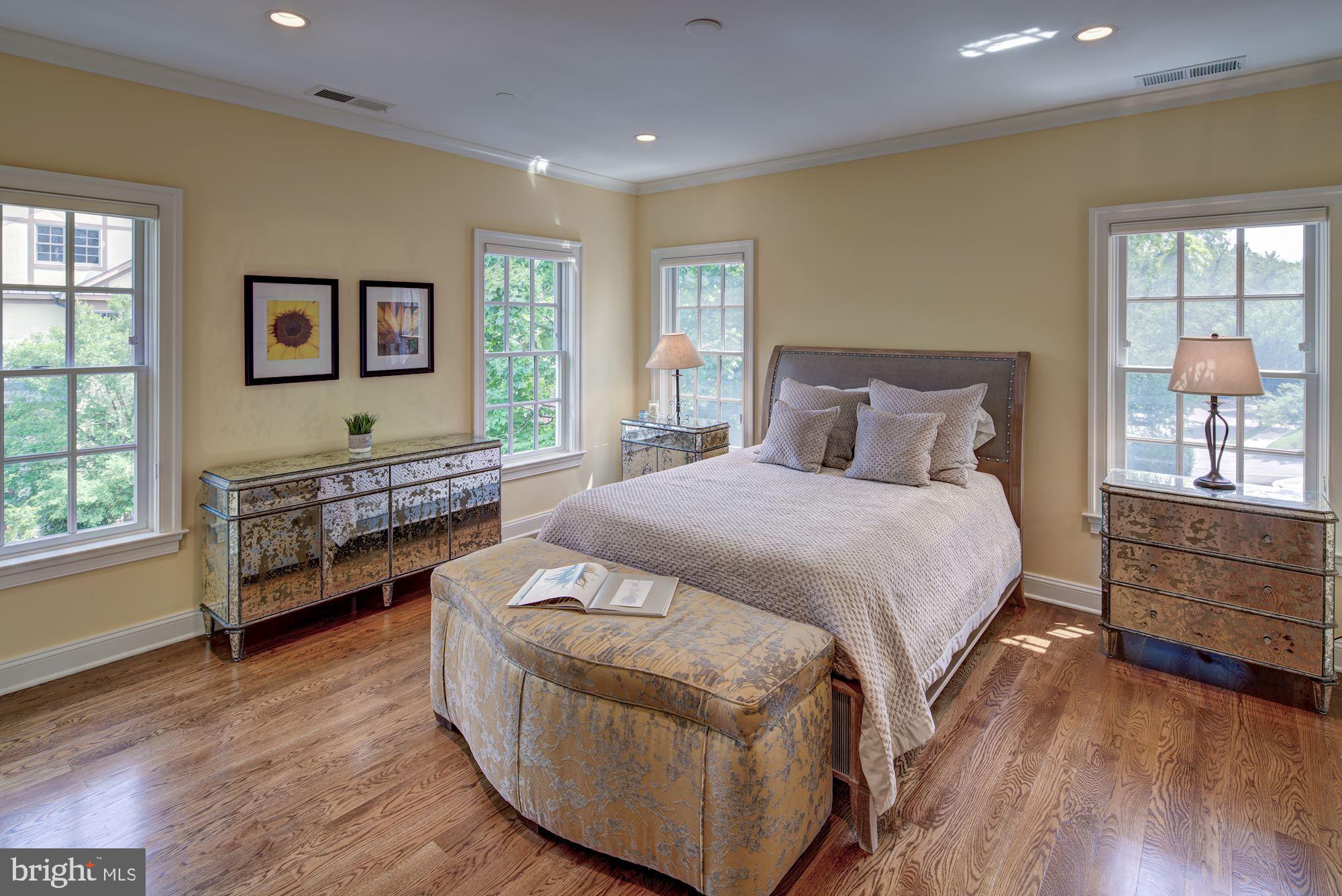 WESLEY HEIGHTS - Residential