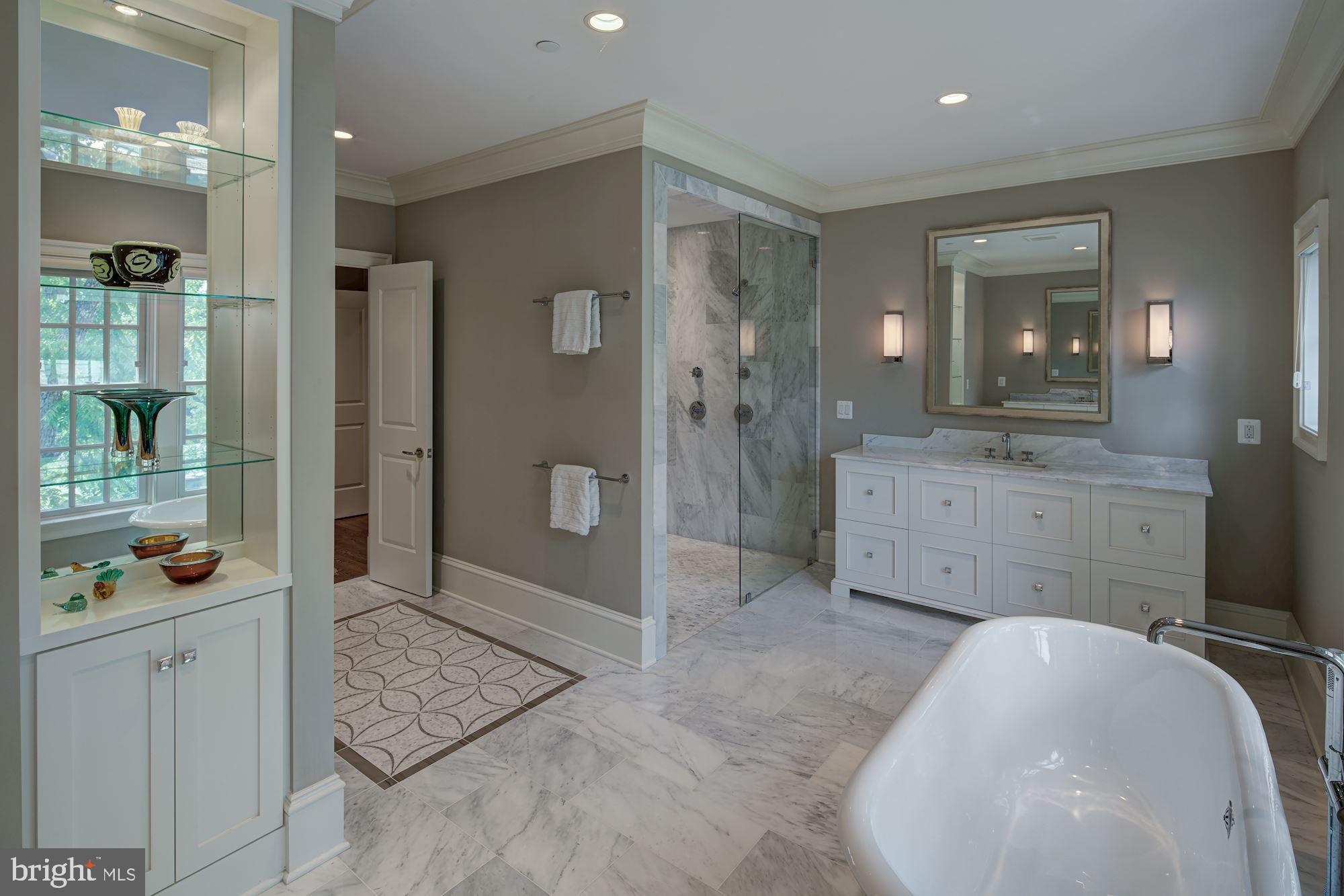 WESLEY HEIGHTS - Residential