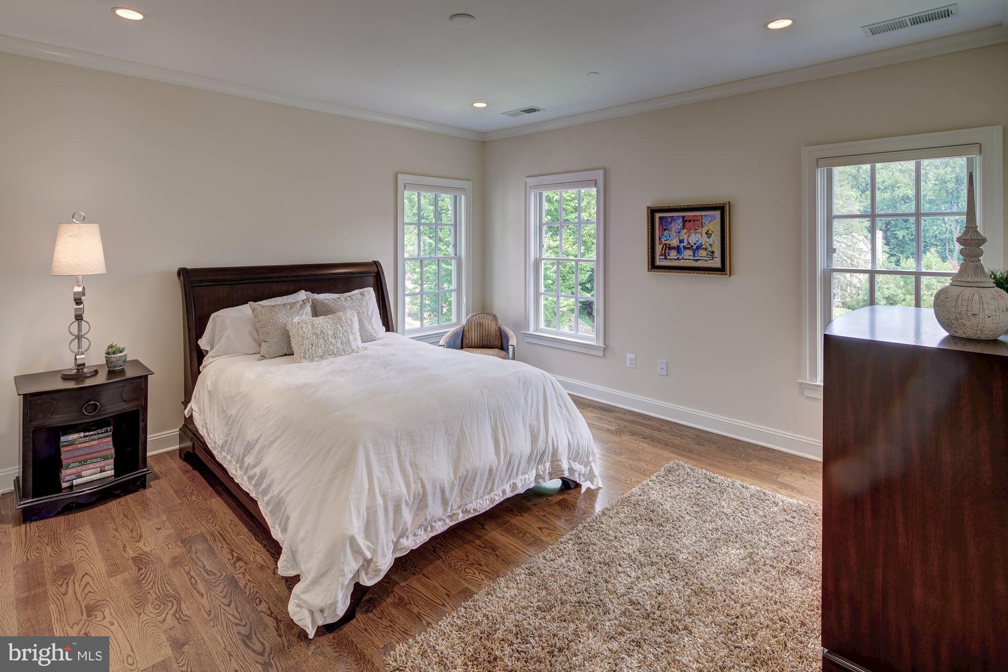 WESLEY HEIGHTS - Residential