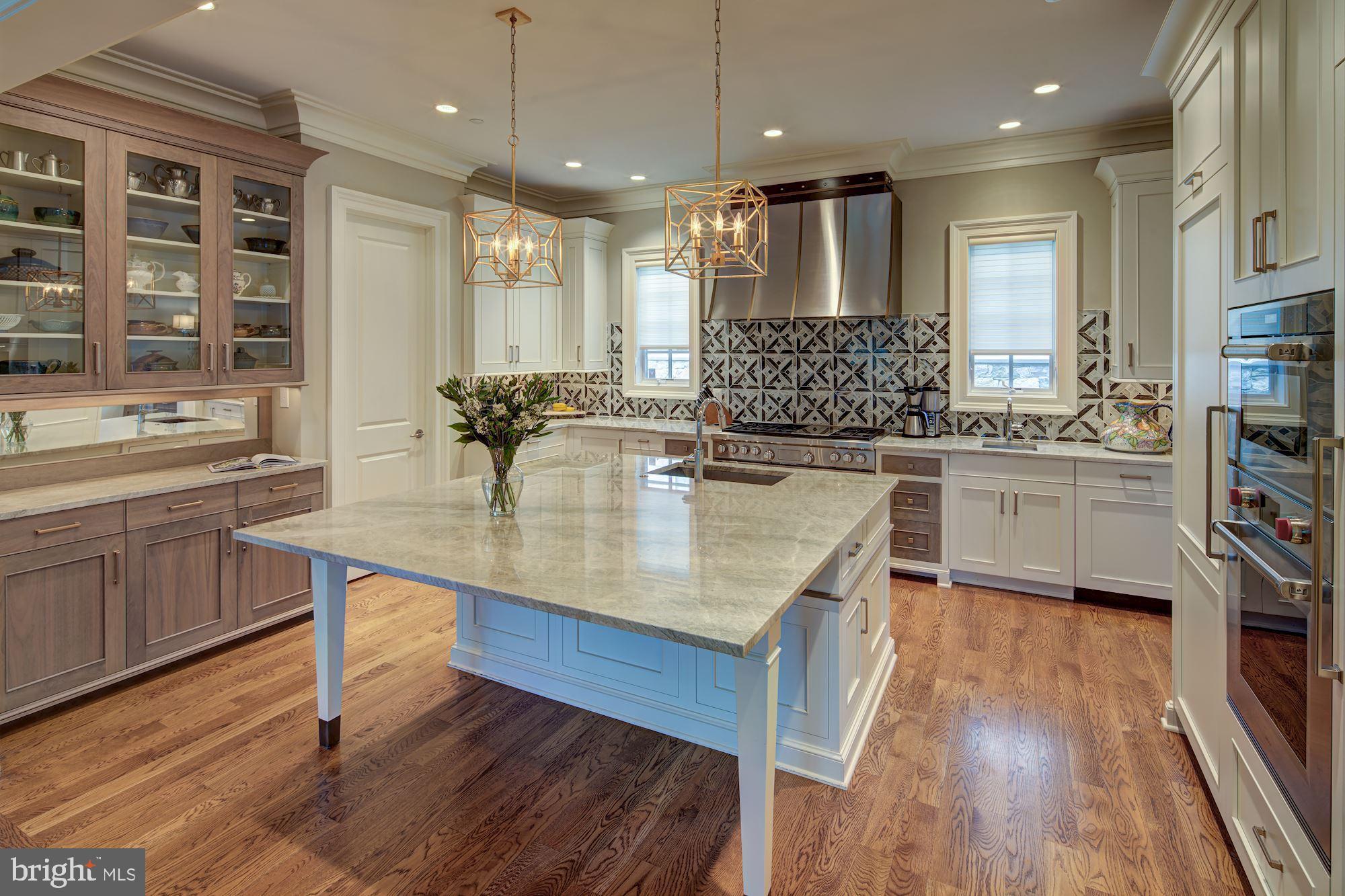 WESLEY HEIGHTS - Residential