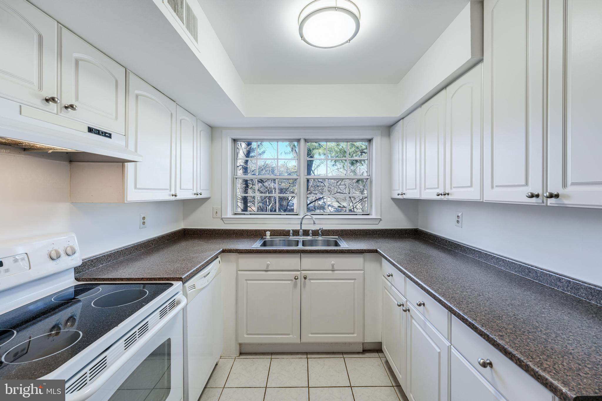 NEW PROVIDENCE VILLAGE - Residential